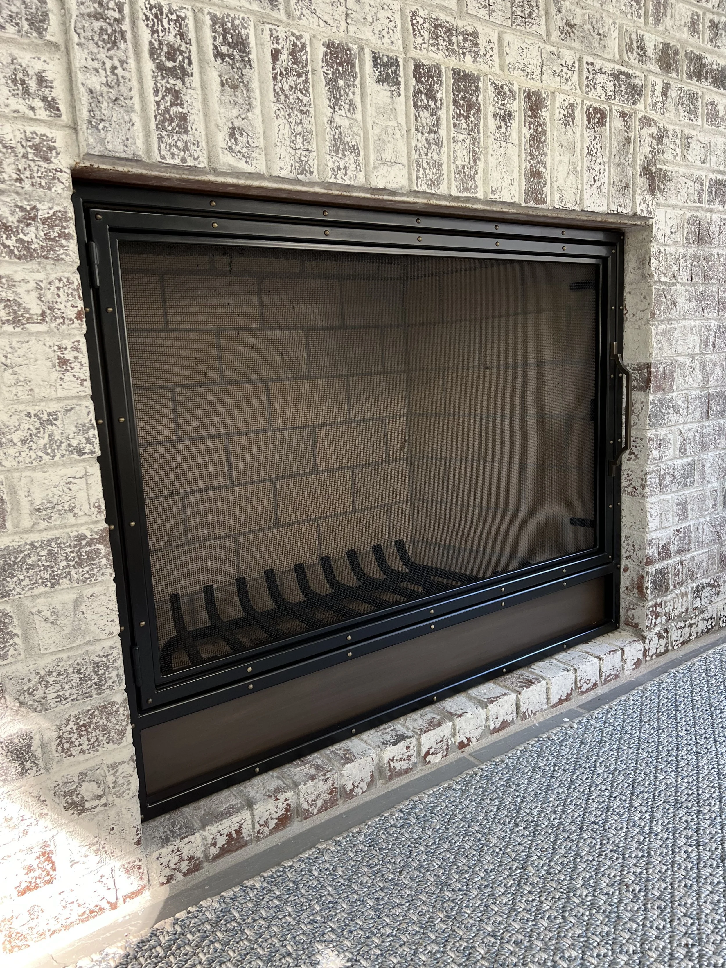 Mixed Metal Fire Screen with Full Door -with Brass Plate  - 3/4 View