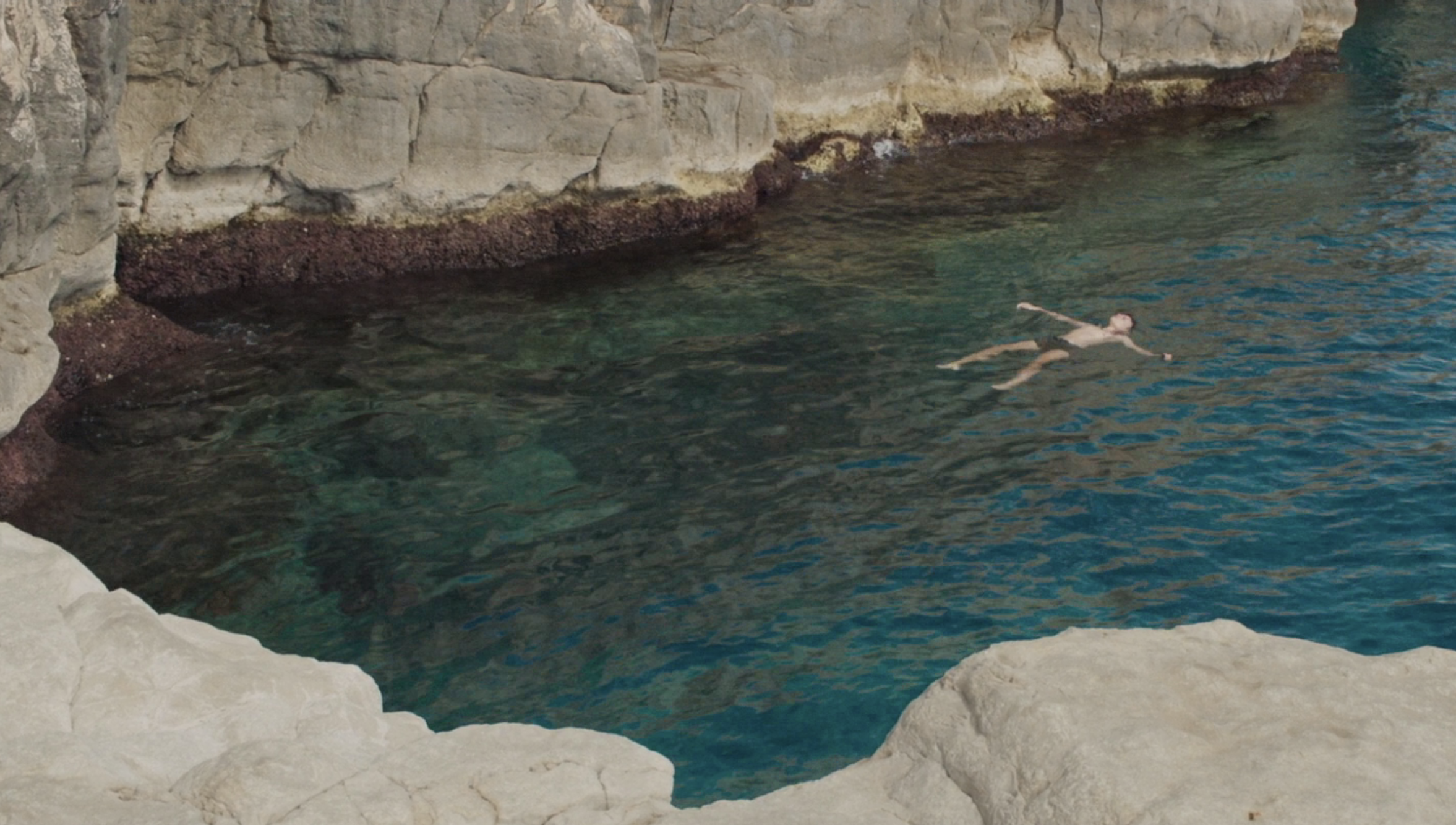 LA CRIQUE / SERIE MORBIDES