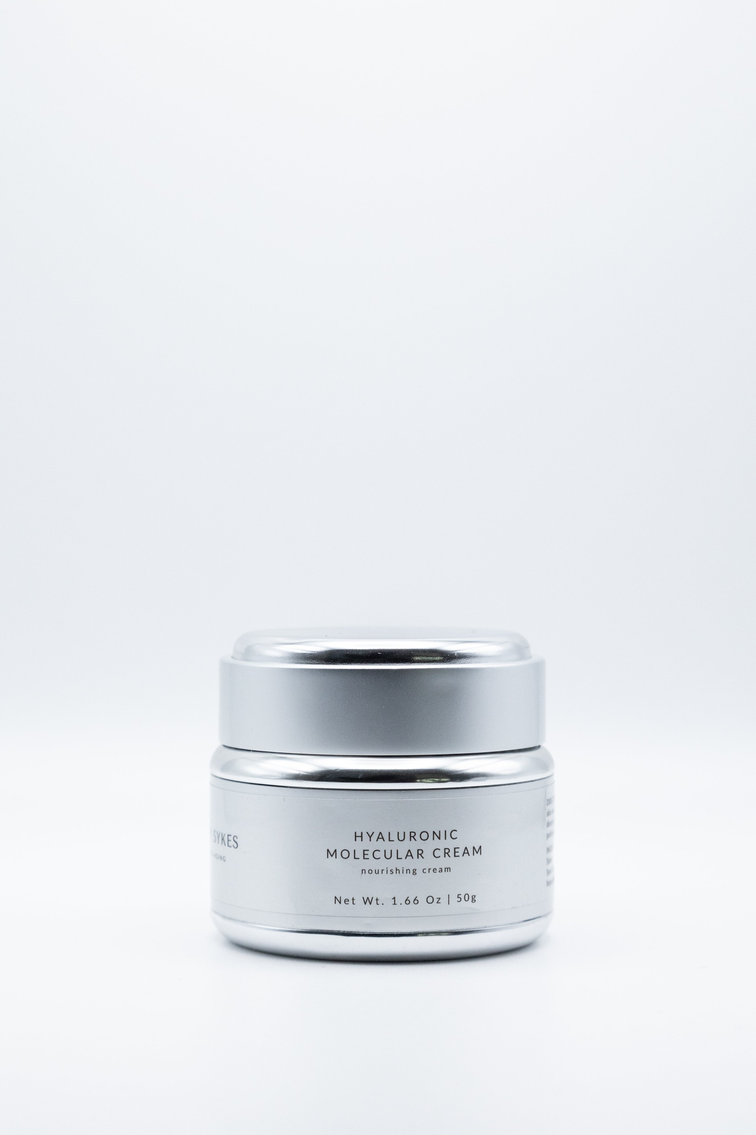 Courtney Sykes skincare hydrating molecular cream