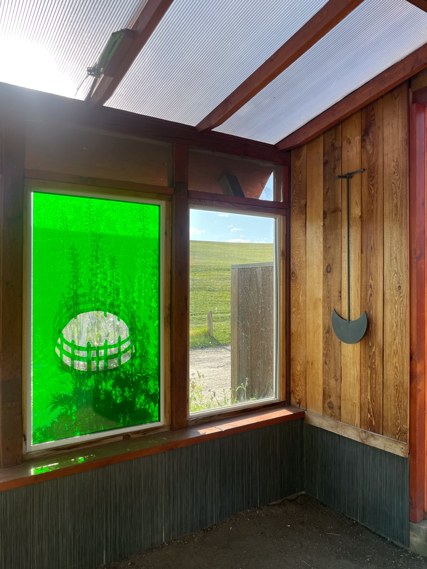 11edger4+window.jpg