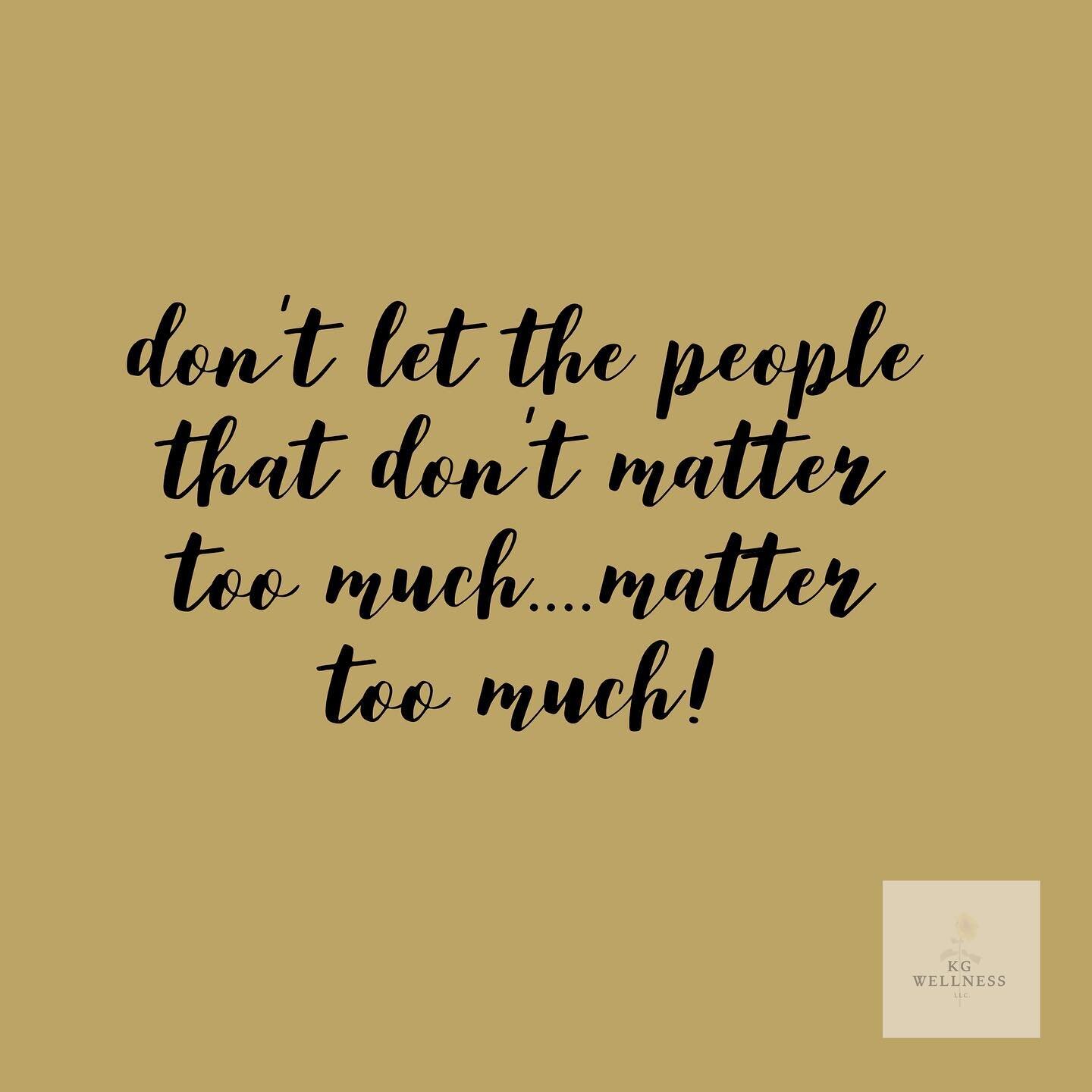 **adds nothing! Baby cuz...we gotta stop majoring in the minor things! We are too dope for that. Carry on 🚶🏾&zwj;♀️ ‼️
#blacktherapist #socialworker #mentalhealth #selfcare #healthyrelationships #boundaries #kimmyg #kgwellness