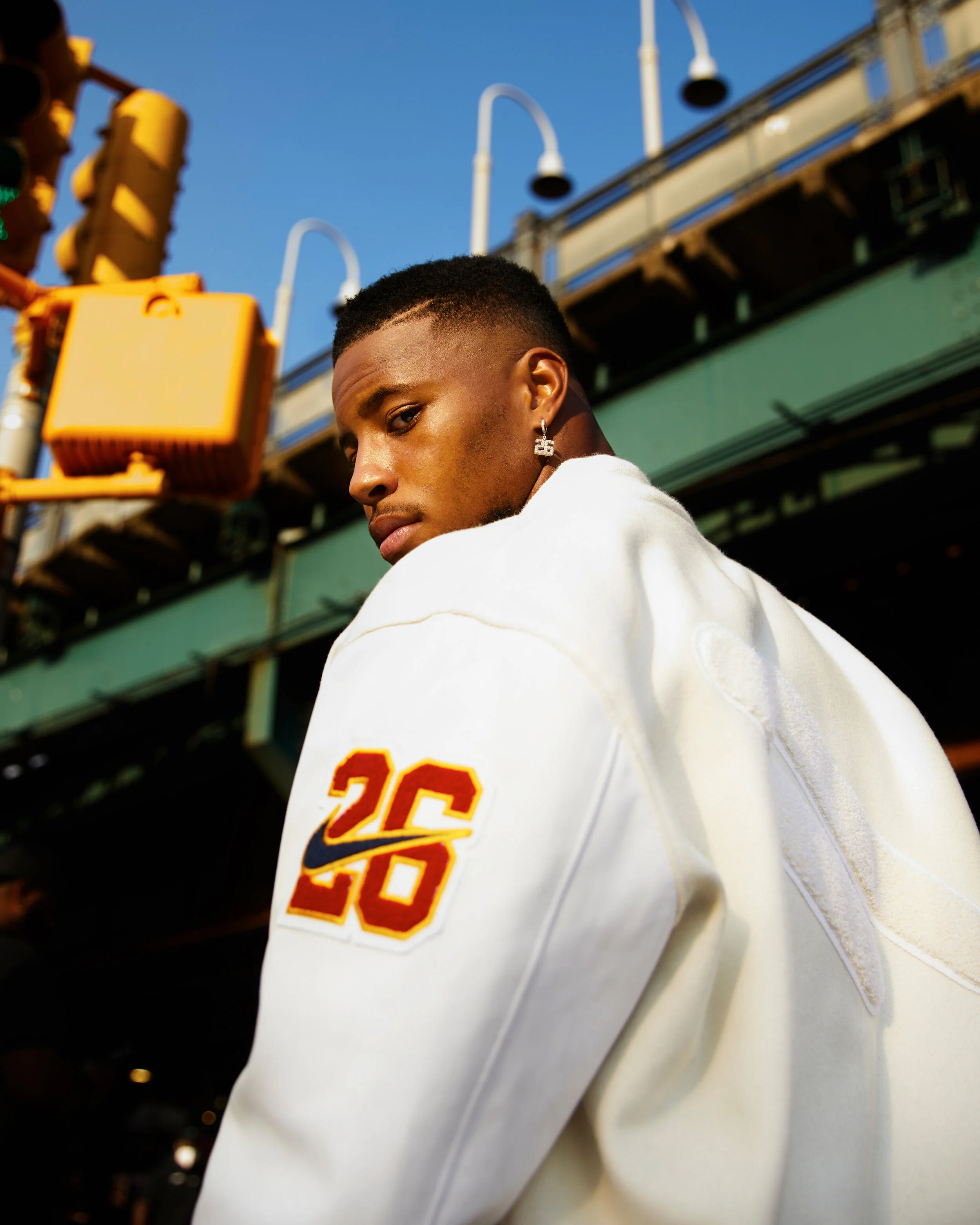 SHOT_4_OUTSIDE_0085 copy 1.jpg