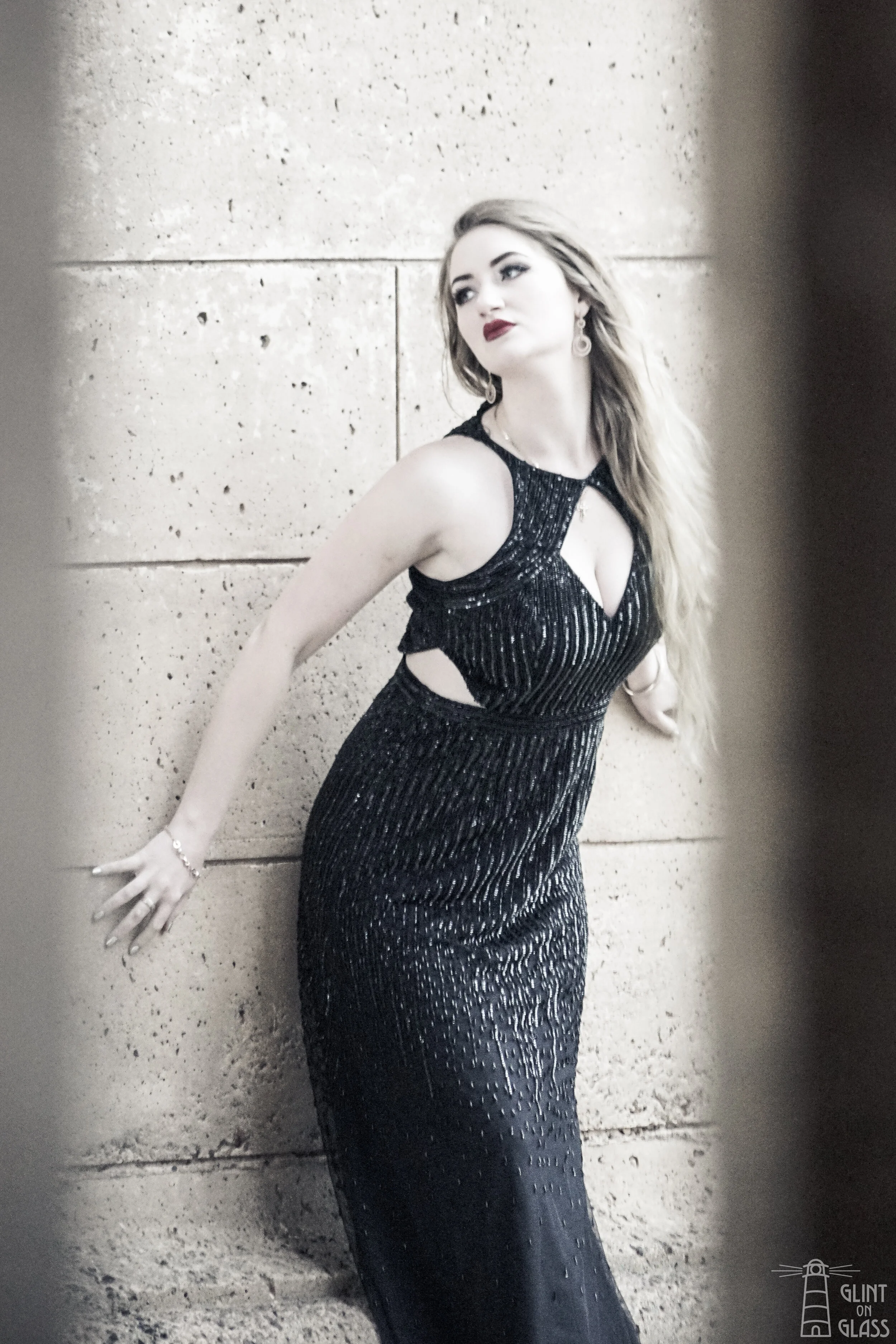 Seducing at the Palace of Fine Arts.jpg