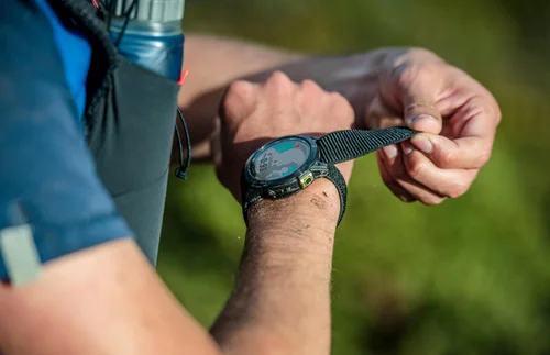 Hiking smart watch outlet