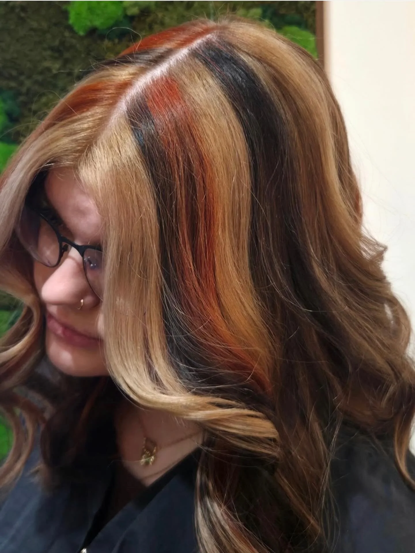 @kcloveshair did this amazing Calico 90s inspired colour on her beautiful client. #joico #joicoblondelife #vancouverstylist #zinchair