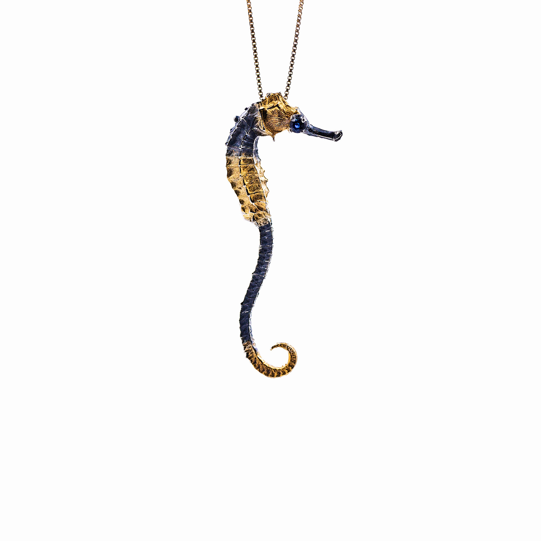 Seahorse Pendant Blue Sapphire.jpg