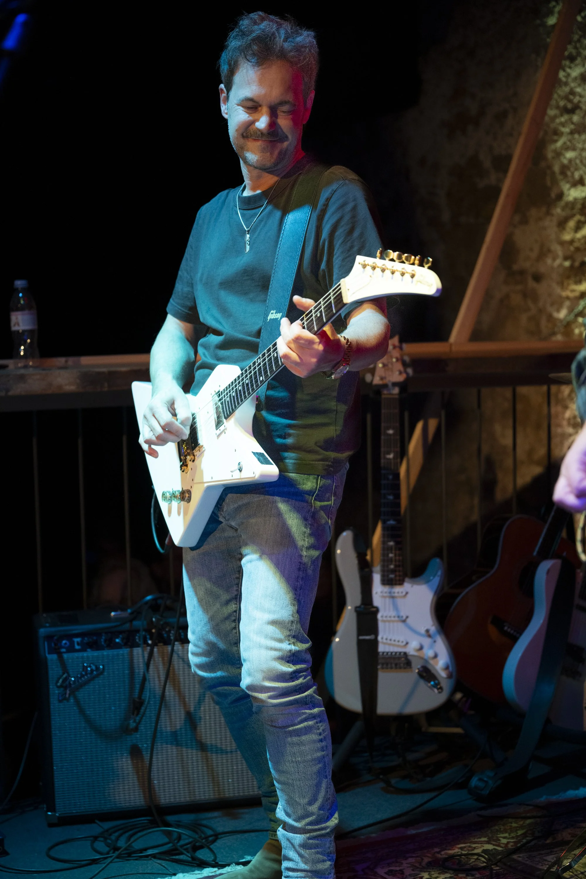 2025-10-31_Groove-Club_Danny-Bryant-2573.jpg