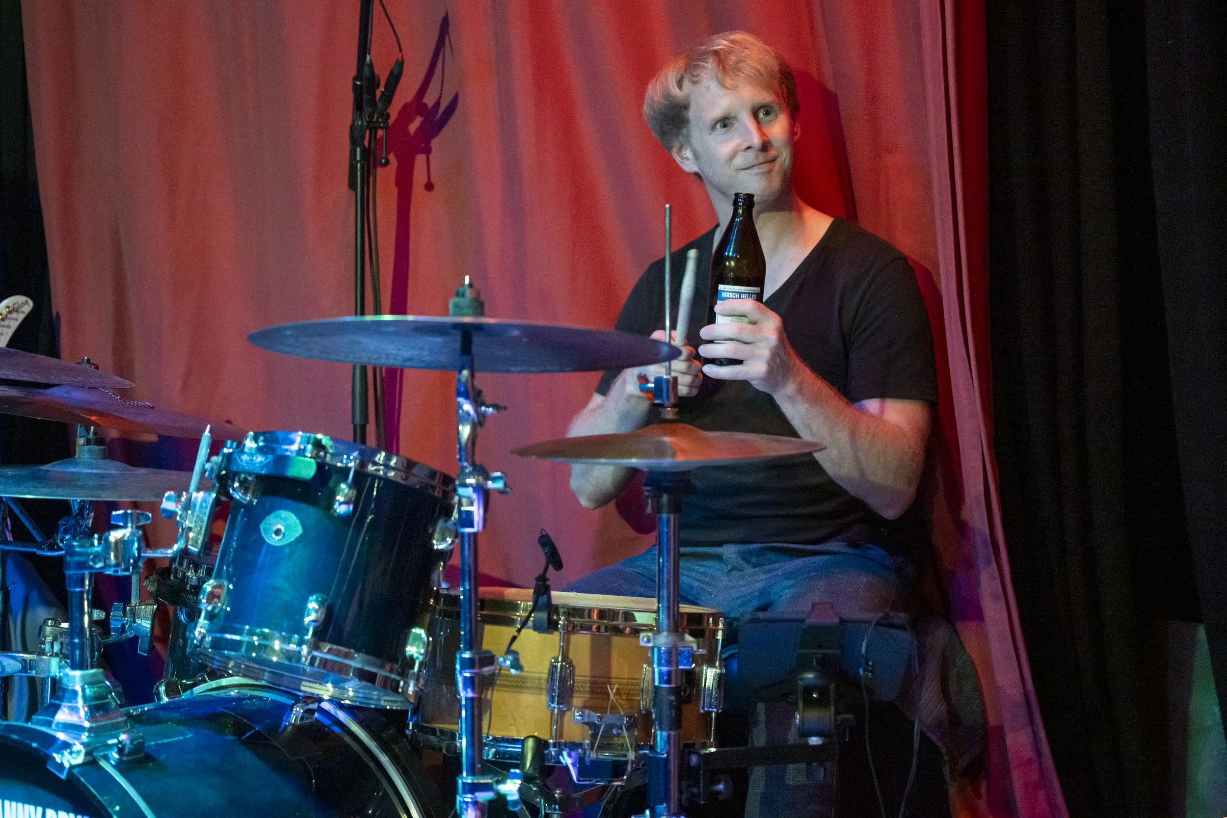 2025-10-31_Groove-Club_Danny-Bryant-2457.jpg