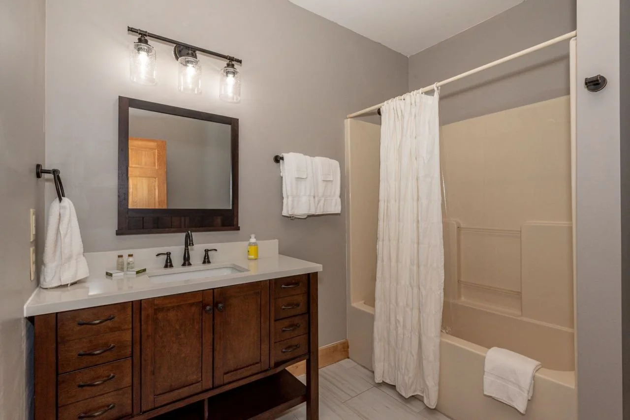 Downstairs Bath.jpg