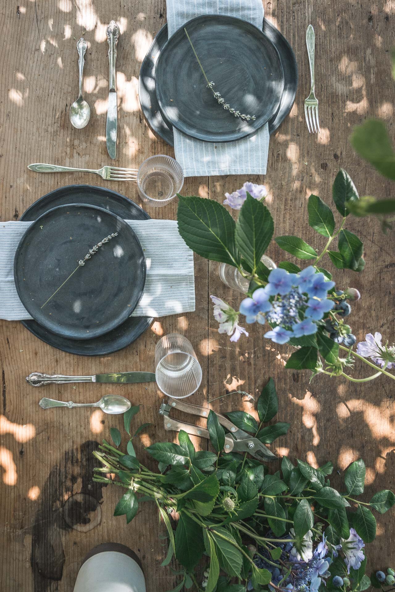 Summer-Tablescapes-by-Secret-Supper_Rustic-Blue-Hues-24.jpg
