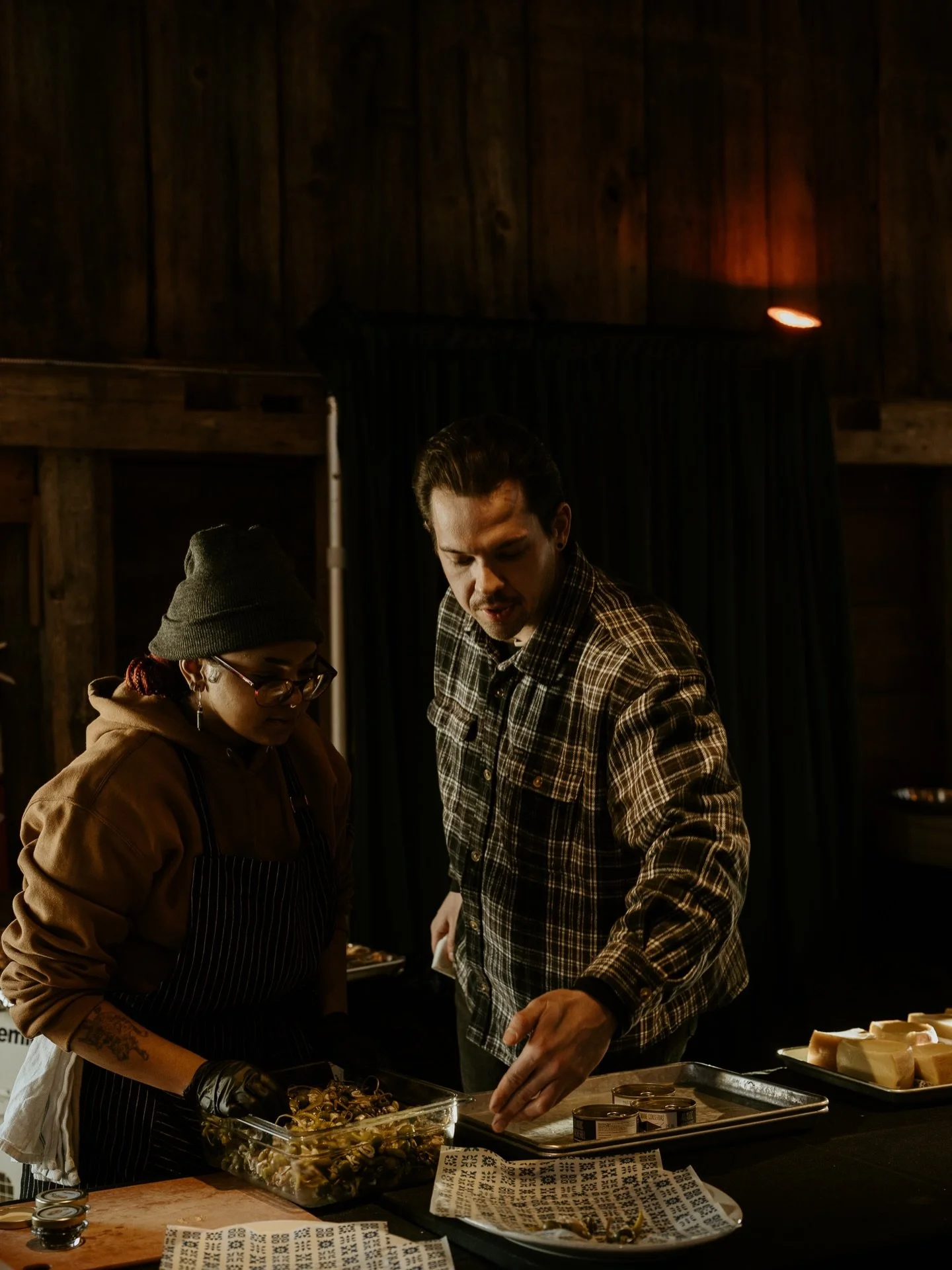 ❄️Winter Chef // Summer Chef ☀️

@mister_stein always brings the best of the Maine coast to the table, whether he&rsquo;s arriving early to the farm to pick summer-fresh produce for that night&rsquo;s Supper or grilling oysters pulled from the frozen