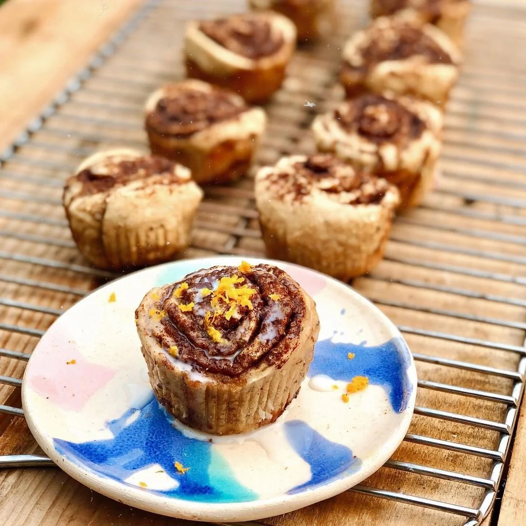 CAFE GRATITUDE Cinnamon Rolls