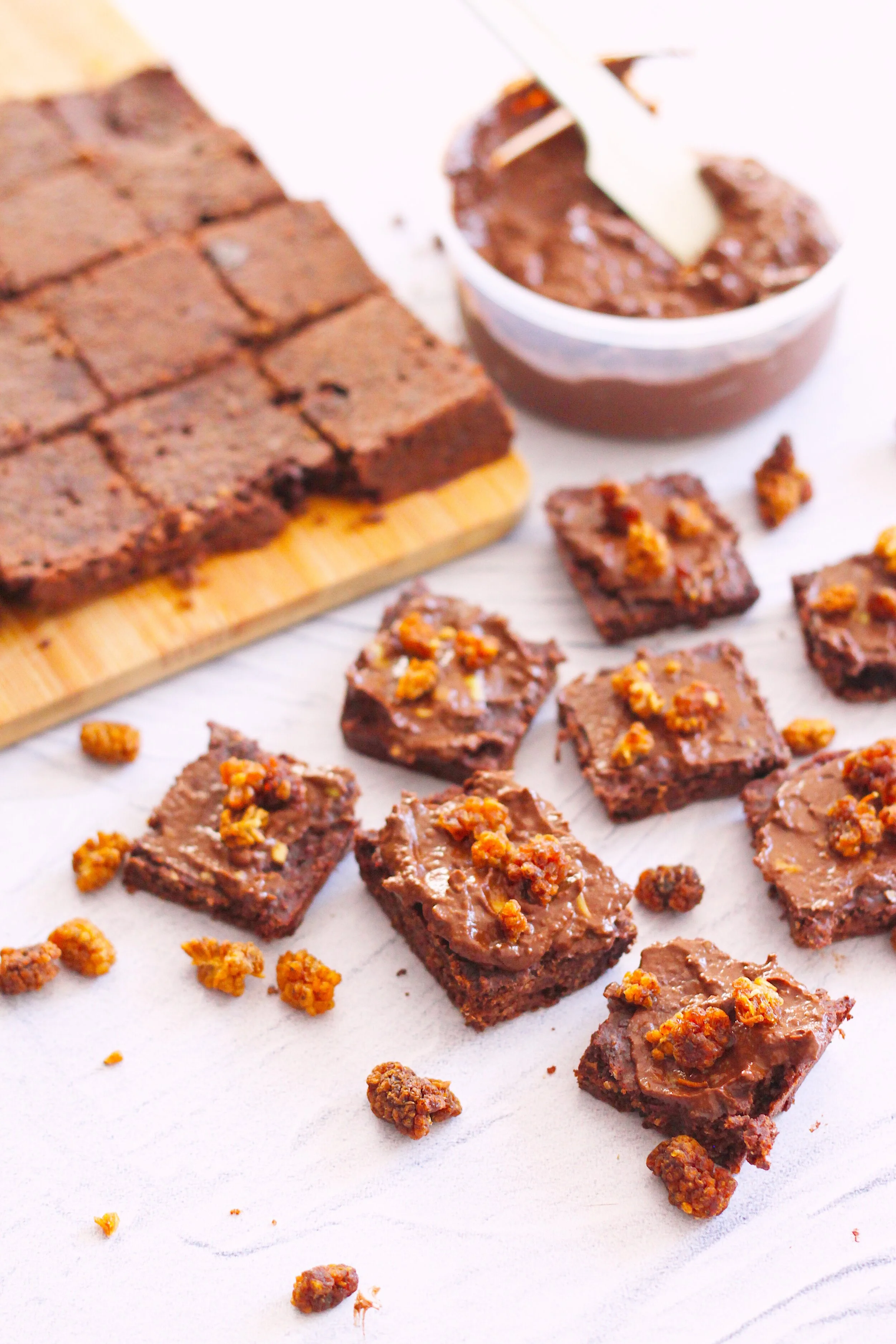 ADAPTOGENIC TAHINI BROWNIES &amp; AVOCADO FROSTING