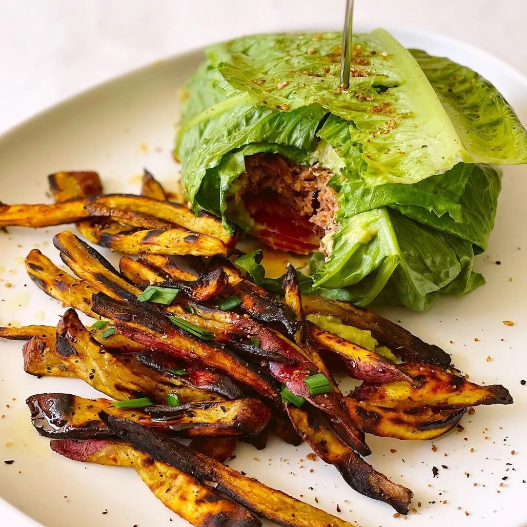 bunless beyond meat BURGER &amp; PAPITAS DE camote 