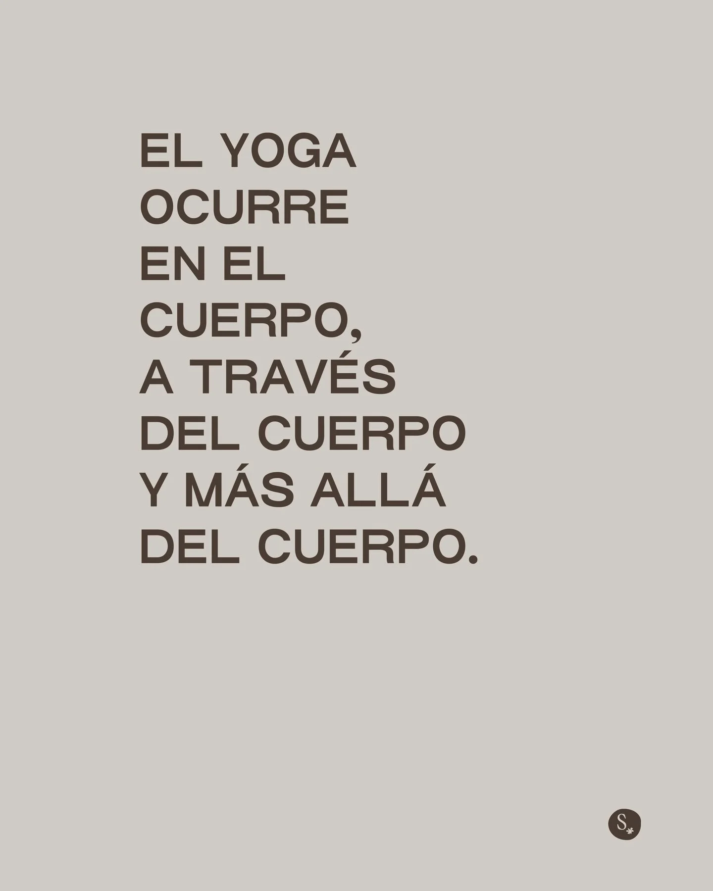 &iquest;Y si el cuerpo no fuera solo algo que usamos,
sino el lugar donde la conciencia se vuelve experiencia?

En este nuevo episodio del podcast exploro el cuerpo como mapa vivo: las koshas, chakras, sistema energ&eacute;tico y la inteligencia som&