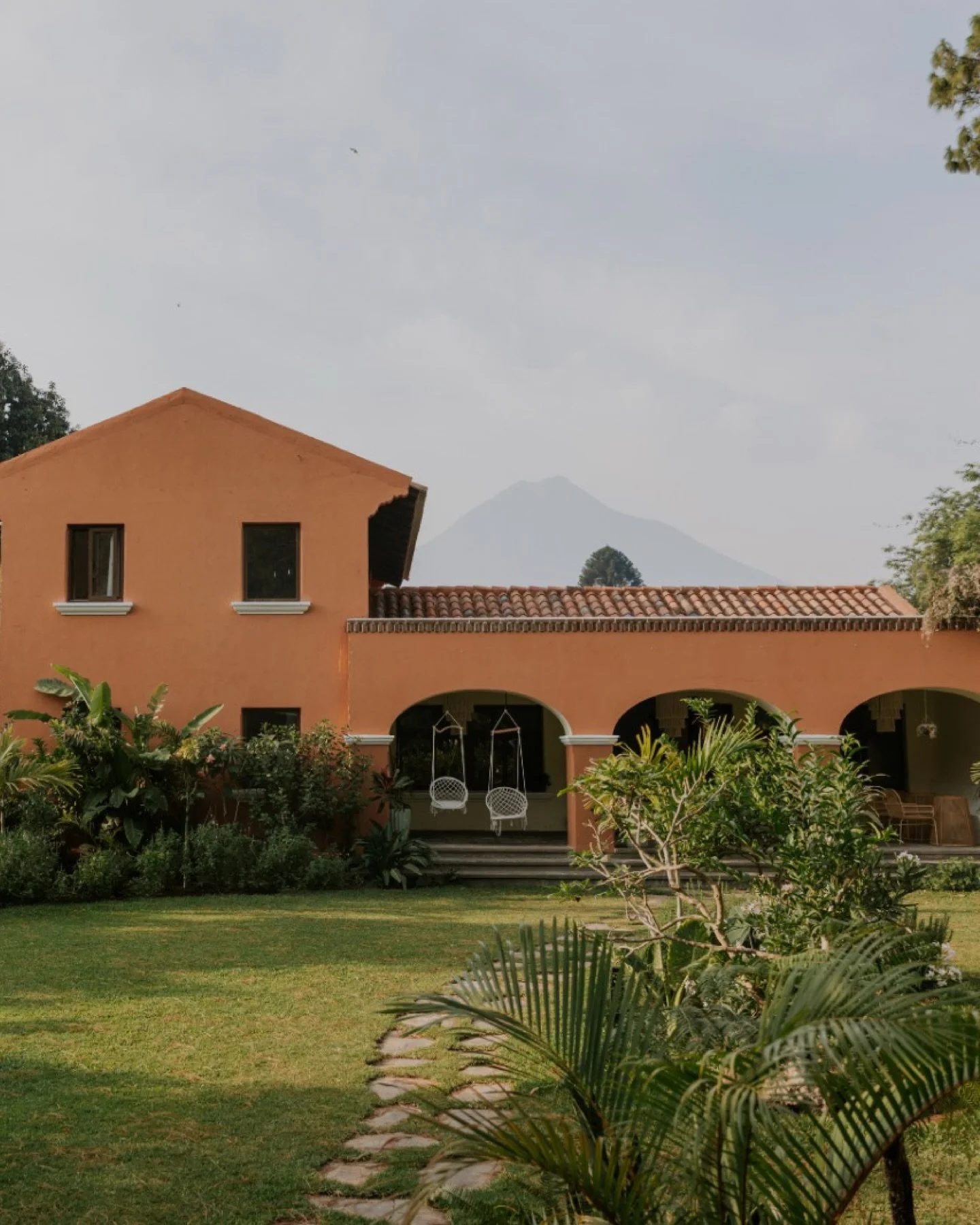 With so so much excitement, we share with you: UNFOLD 🌋 A women&rsquo;s retreat in the heart of Antigua, Guatemala.
November 29 &ndash; December 6, 2026

Soften, reconnect and gently unfold what has been held. Five days dedicated to expanding your i