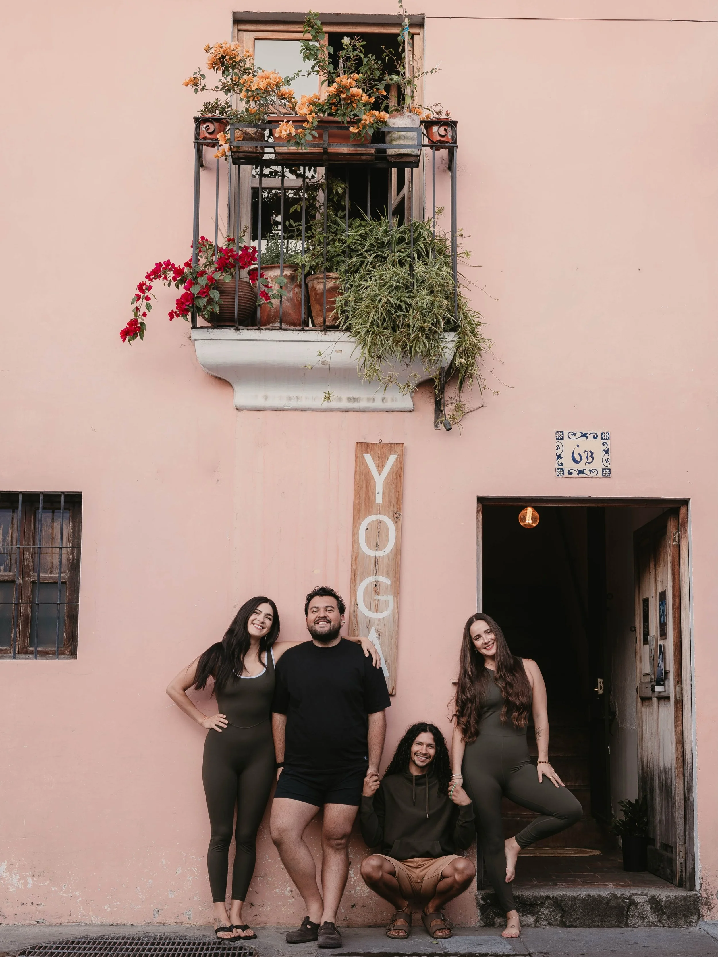 Etiqueta a tu maestra o maestro de yoga latin@, biling&uuml;e o hispanohablante 👇✨

Quisiera conectar, conocer y expandir el ecosistema de facilitadores y maestros latinos, biling&uuml;es e hispanohablantes.
Aunque la comunidad latina sigue creciend