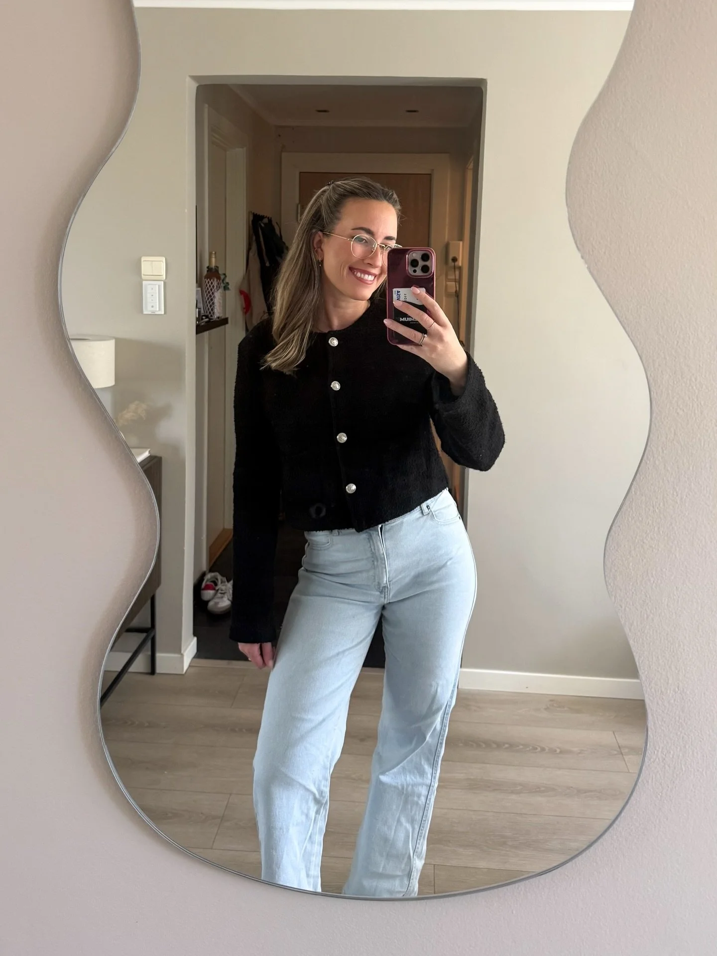 Litt fra siste tiden 🥰 Nytt menneske etter &aring; ha f&aring;tt nesten to uker hjemme for f&oslash;rste gang siden januar? Har f&aring;tt kost meg i sola p&aring; terrassen, pr&oslash;vd &aring; lade s&aring; mye som mulig og komme litt ajour med t