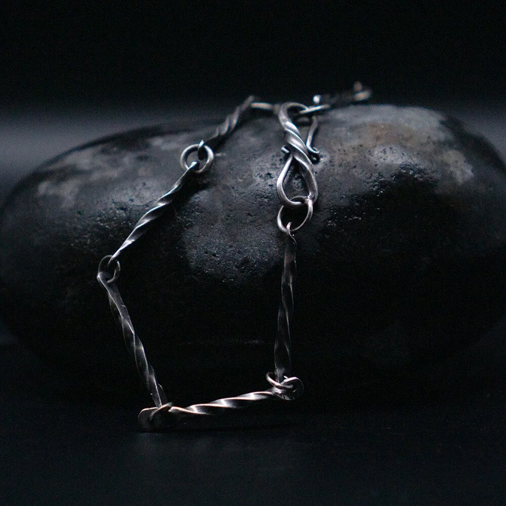 Twisted Link Necklace