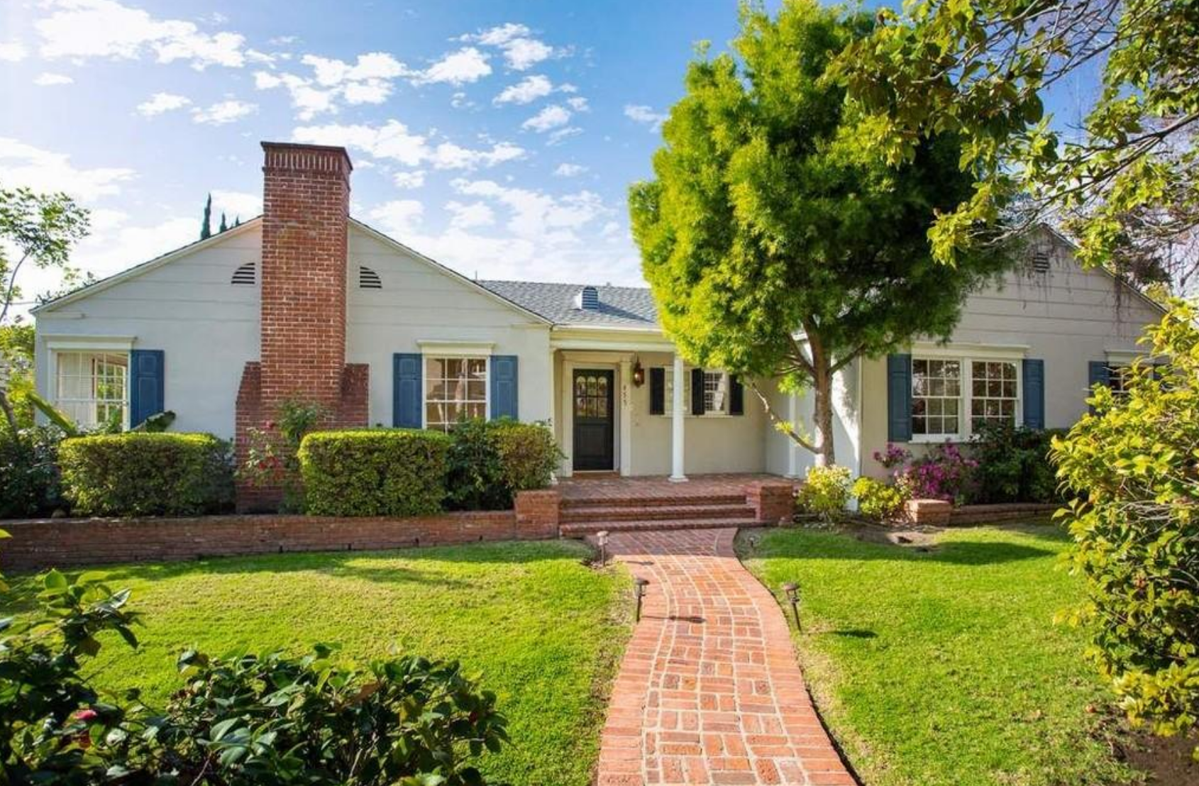 455 N BUNDY, BRENTWOOD, $2,295,000, 2 BEDS, 1 BATH, 2,230 SQFT