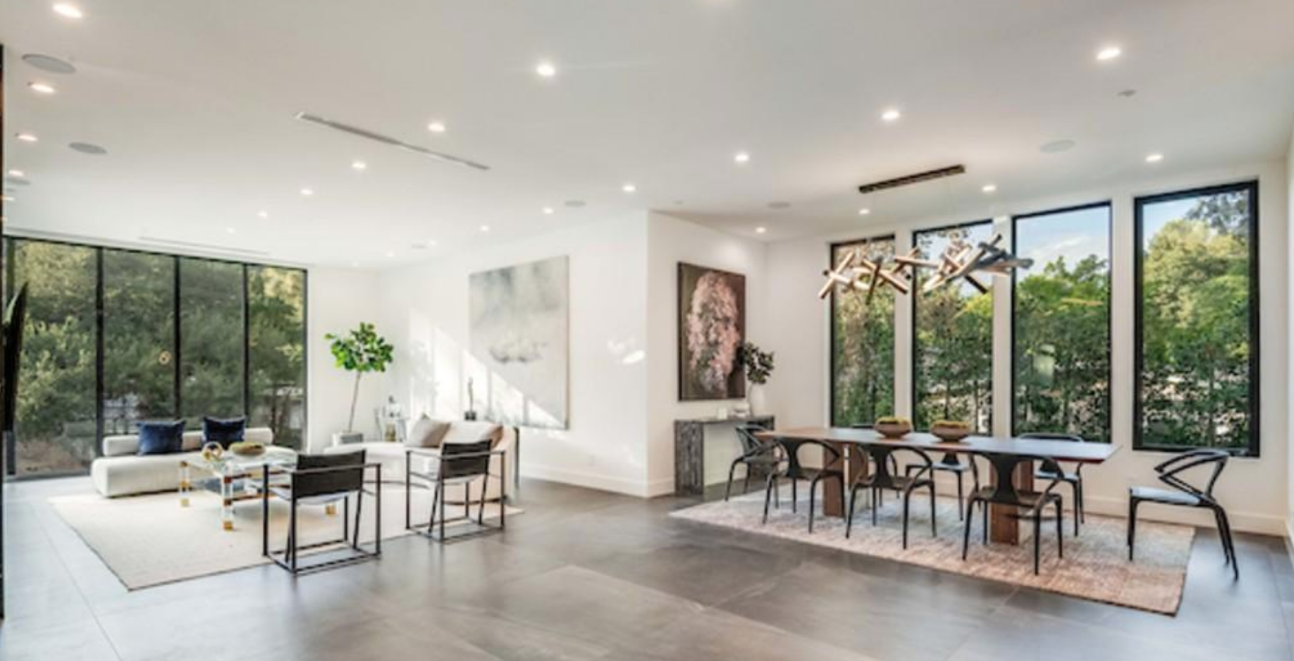 3808 HAYVENHURST AVE, ENCINO
$5,195,000, 5 BEDS, 7 BATHS, 7,000 sqft