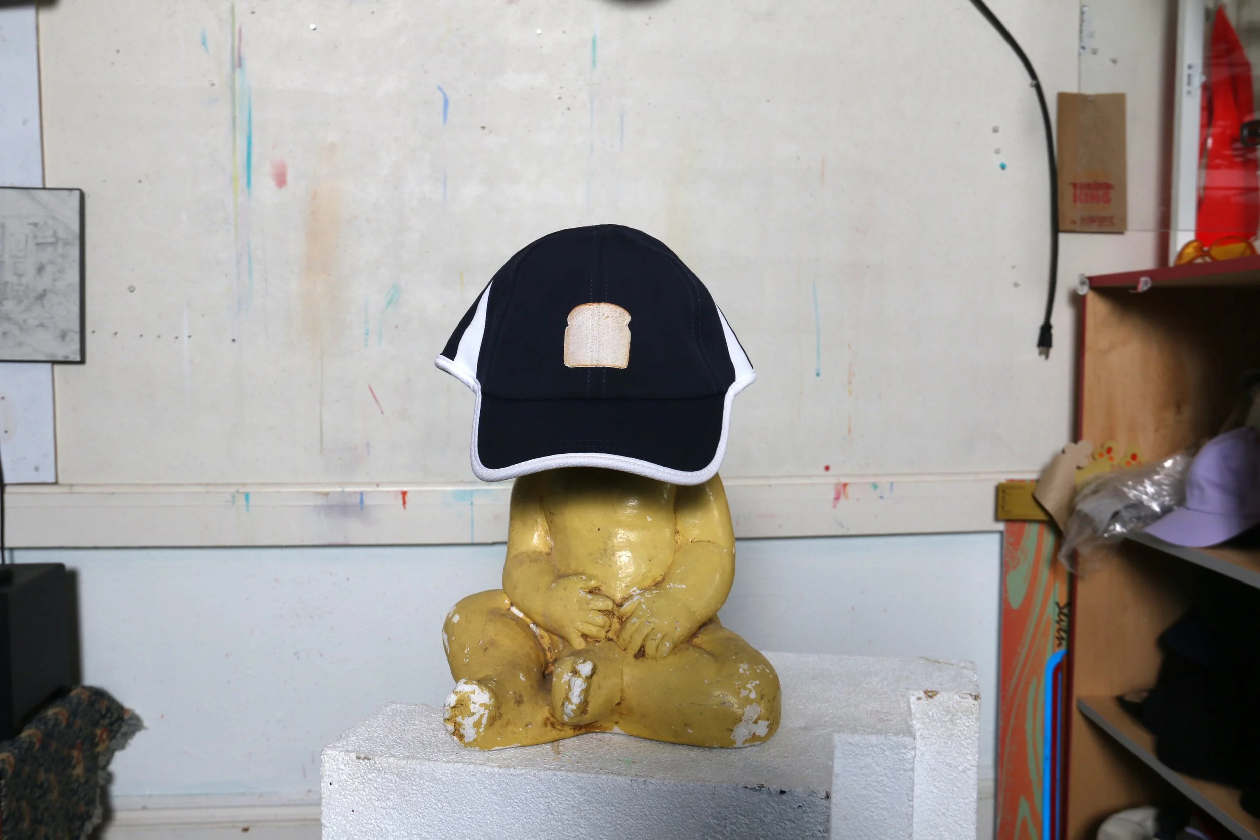 perf_breadhat_0003_Layer 0.jpg