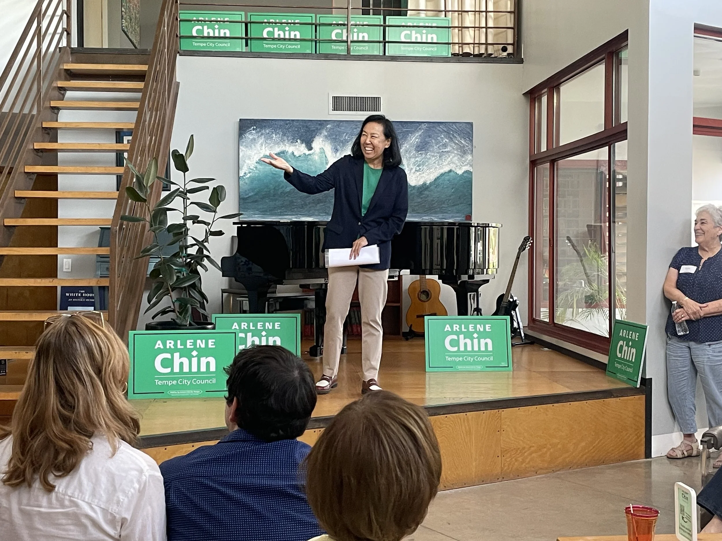 Copy of ArleneSpeaking2.jpg