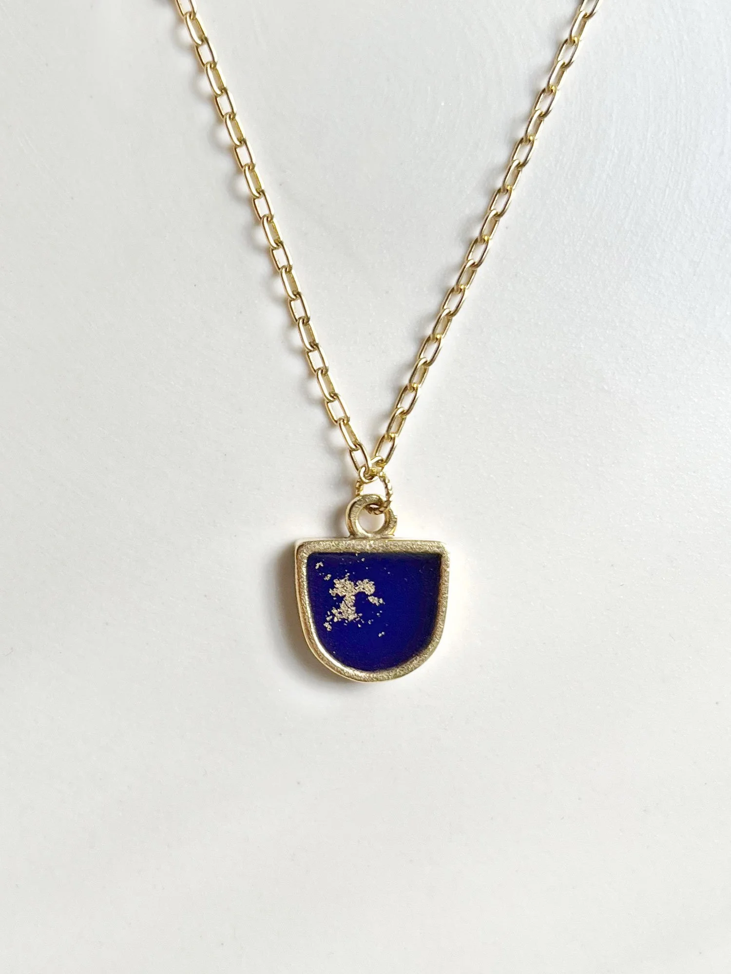 DominiquePendant-Navy-main.jpg