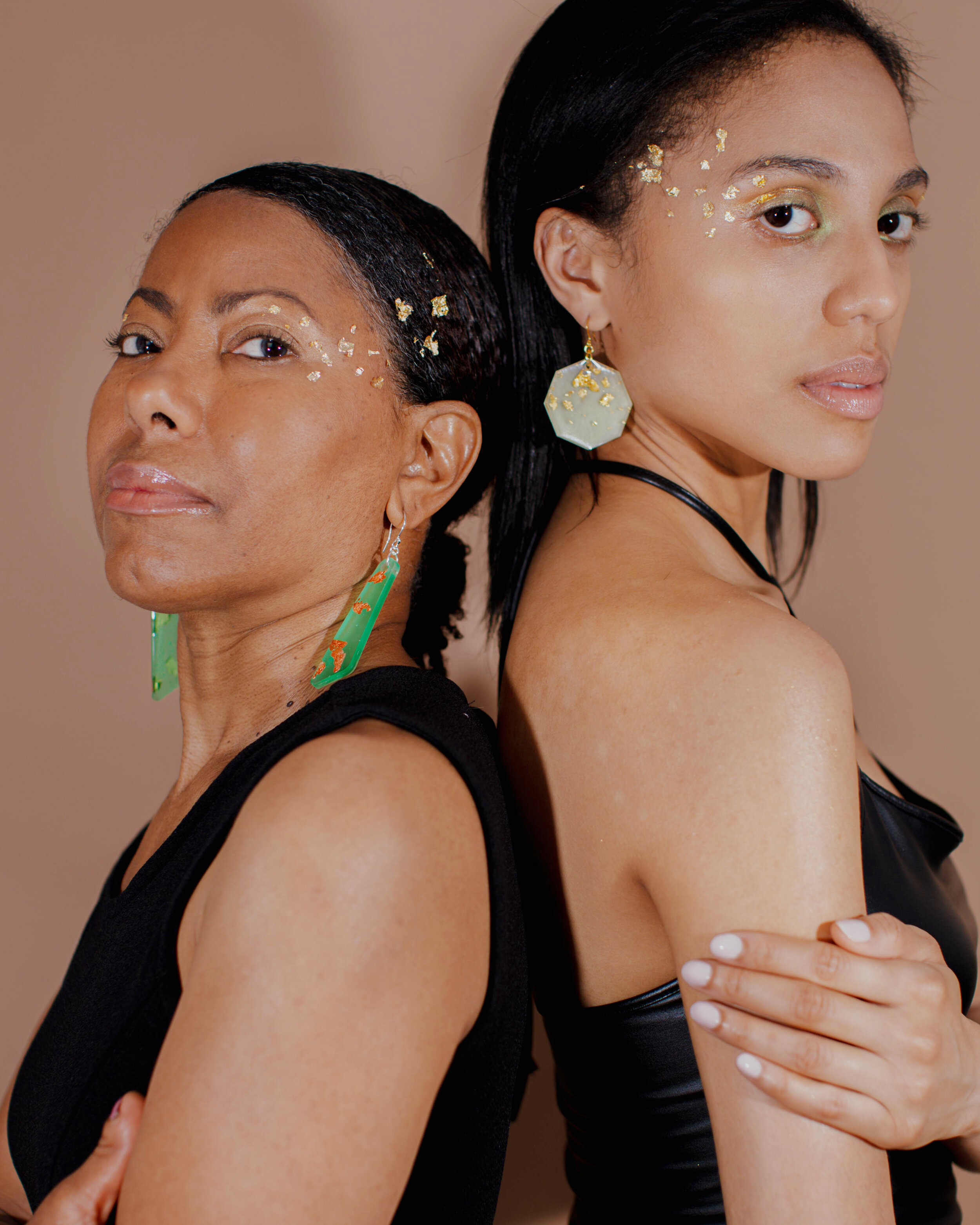 Model: Biviana Cuas Jones, Tiana Marcano