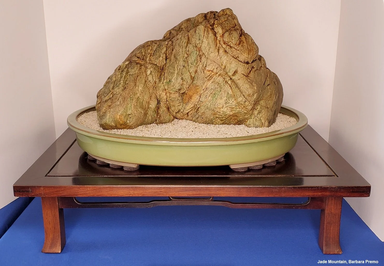 Jade Mountain, Barabara Primo