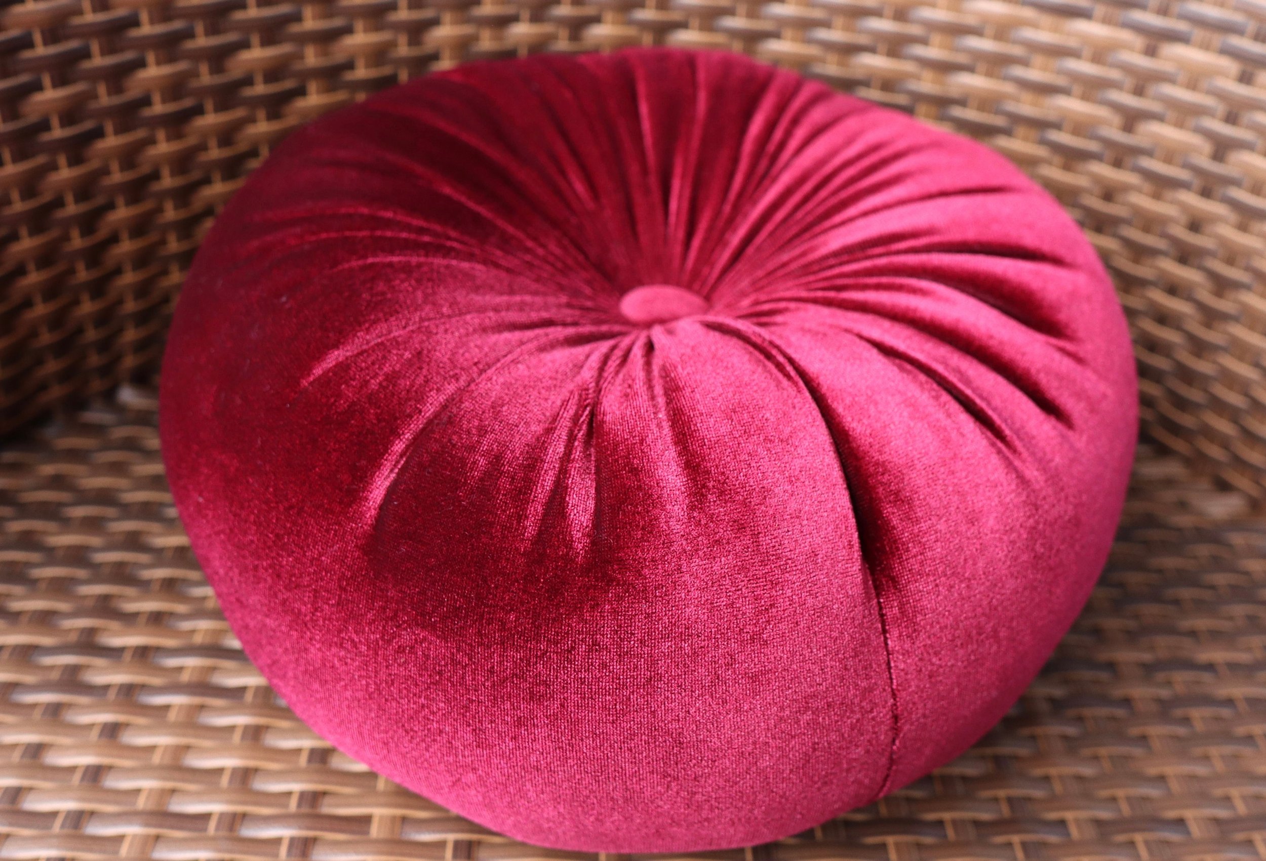 https://i.etsystatic.com/22435114/r/il/f679ca/2999326555/il_fullxfull.2999326555_g57q.jpg