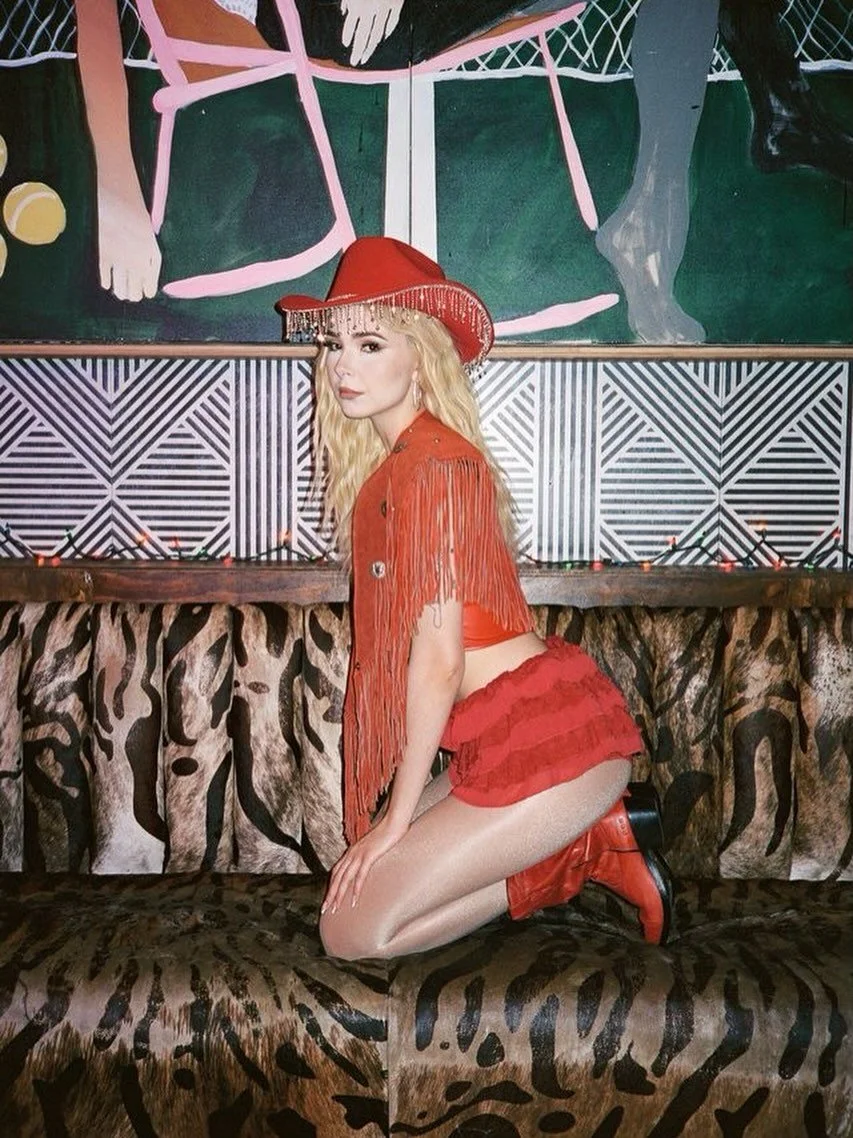 Lydia Night Presents: Loaded Gun 🎸