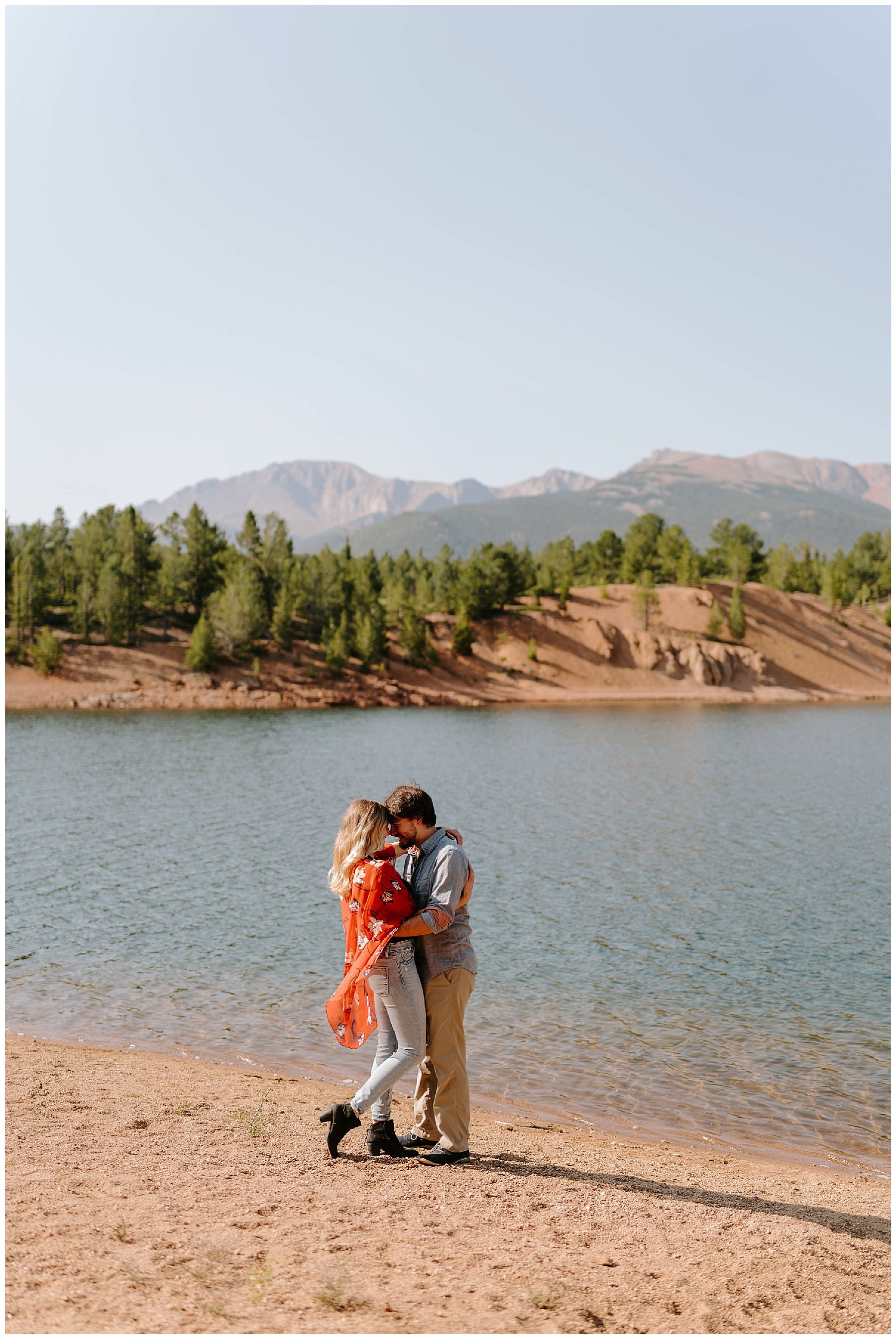 Water Locations for Photos in Colorado | Texas and Colorado Wedding Photographer | Ashley Medrano Photography