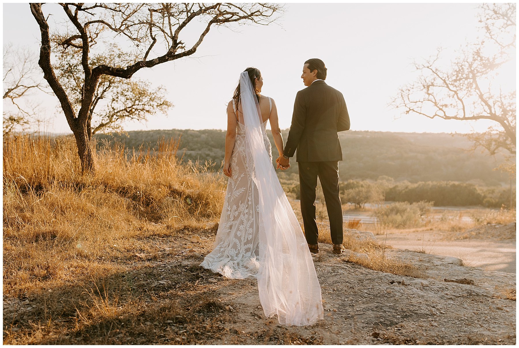 Sunset Couples Portraits at Mae's Ridge | Hill Country Wedding Venue | Ashley Medrano Photography