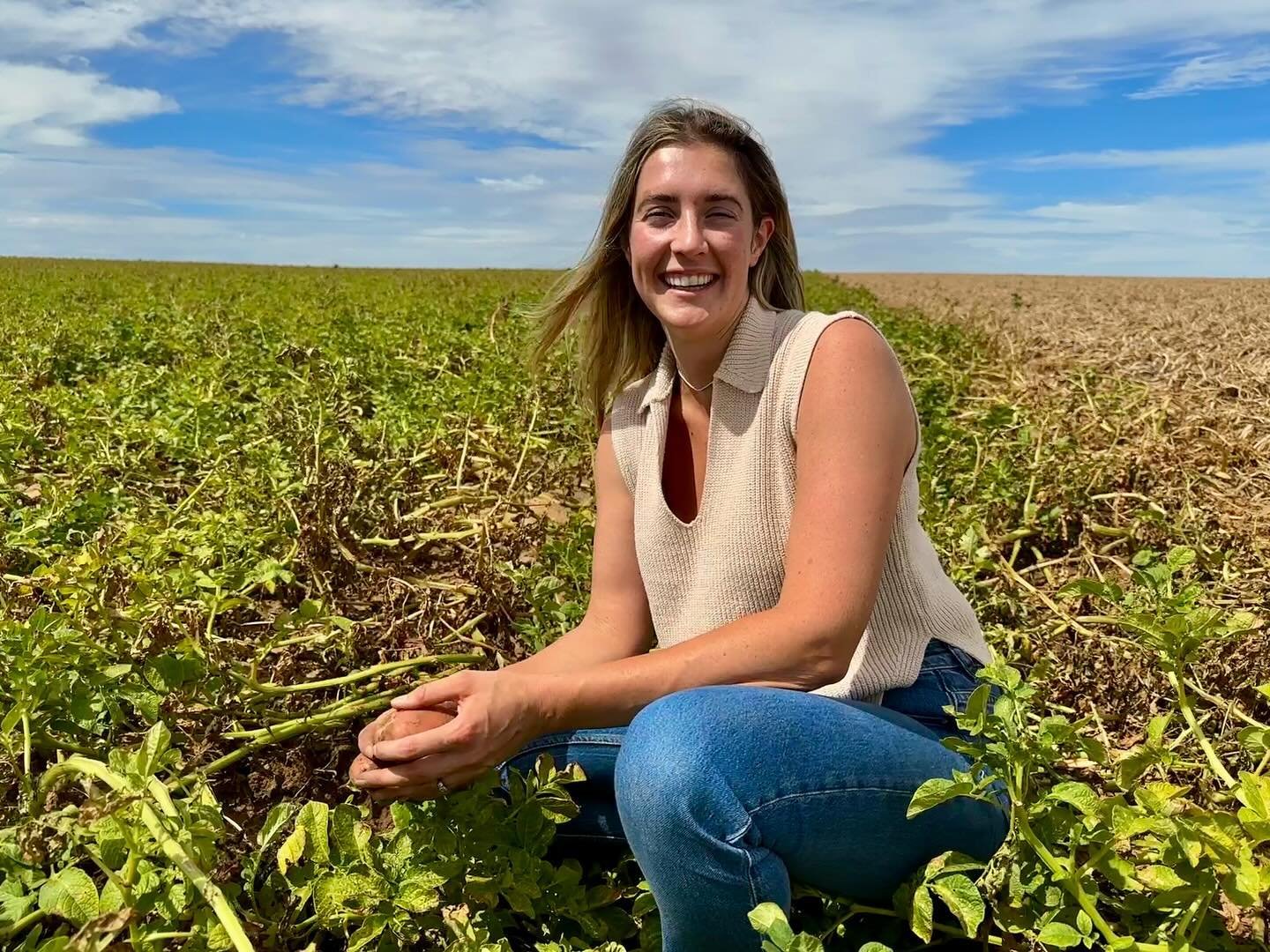 🎤Episode just dropped. 🎧
So much fun to speak to smart innovative people about that most vital of Australian resources, WATER💦

Listen to my interviews with @reneepye and @karlsmay along with rice grower Michael Chalmers in the latest episode of i