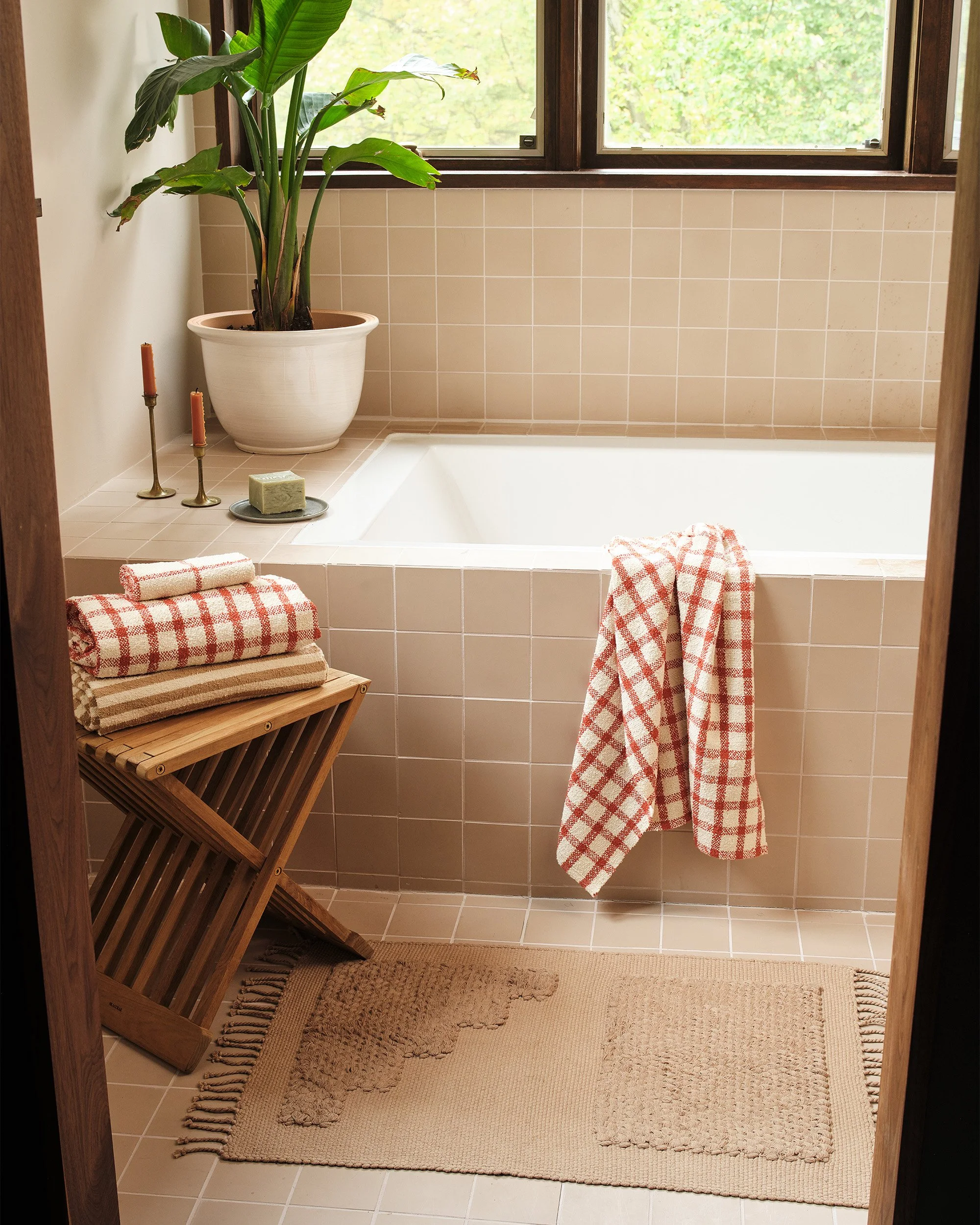 24_09_Bathroom_01_a4x5.jpg