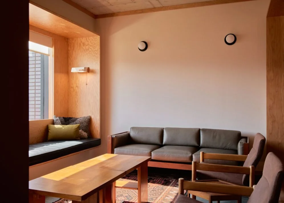 Ace-Hotel-Toronto-—-One-Bedroom-Suite-5-—-William-Jess-Laird-—-July-2022-996x711.jpeg