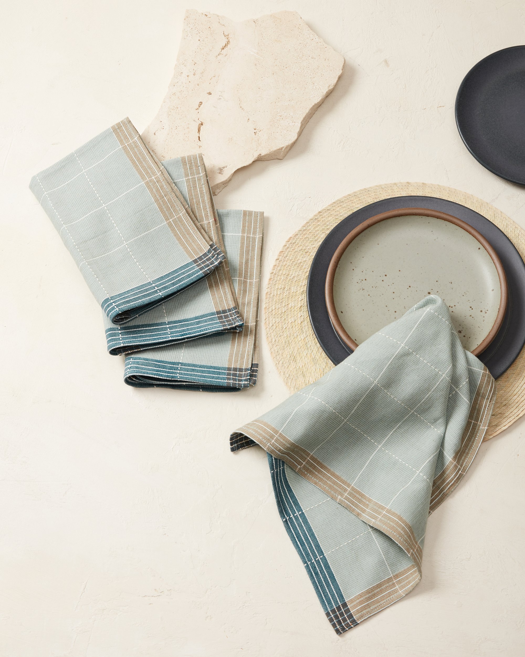 Meridian-Napkin-Jay-styled.jpg