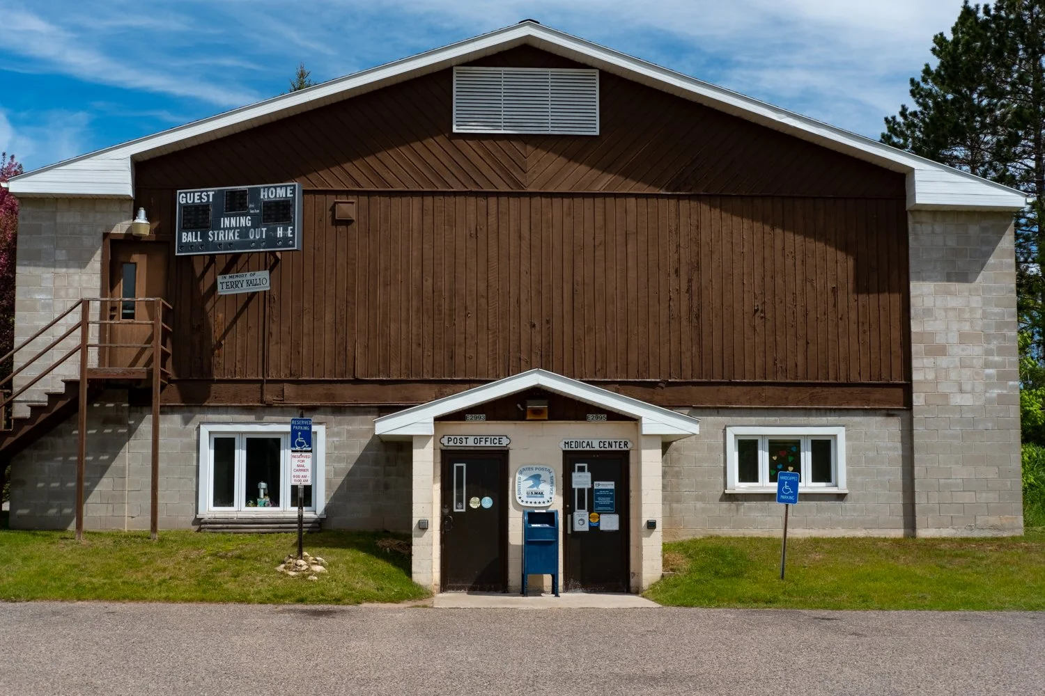 Trenary Post Office-1.jpeg
