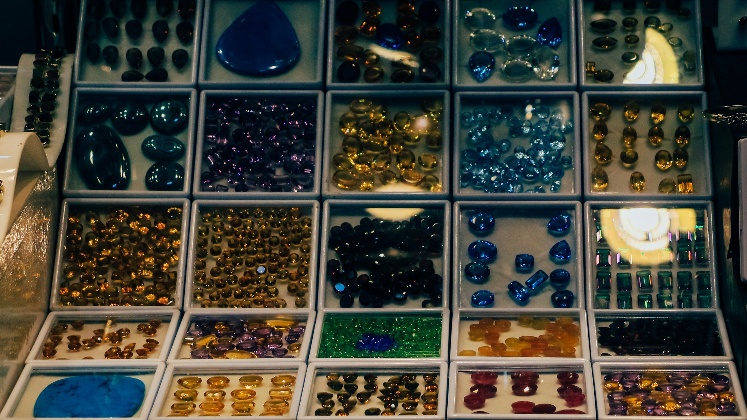 The Meaning Behind Gemstones: A Guide to Choosing Yours