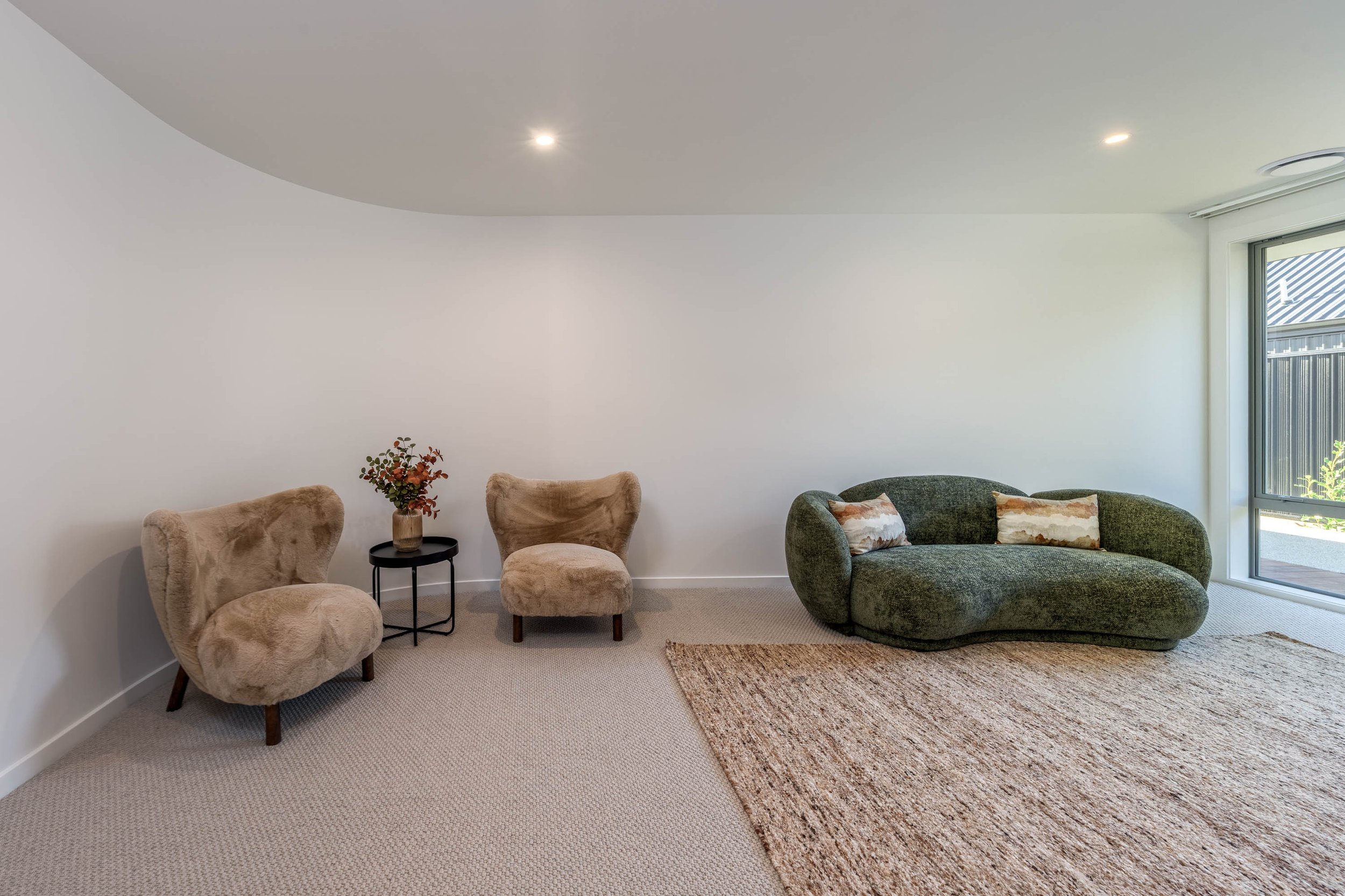 TV Lounge + Curved Wall