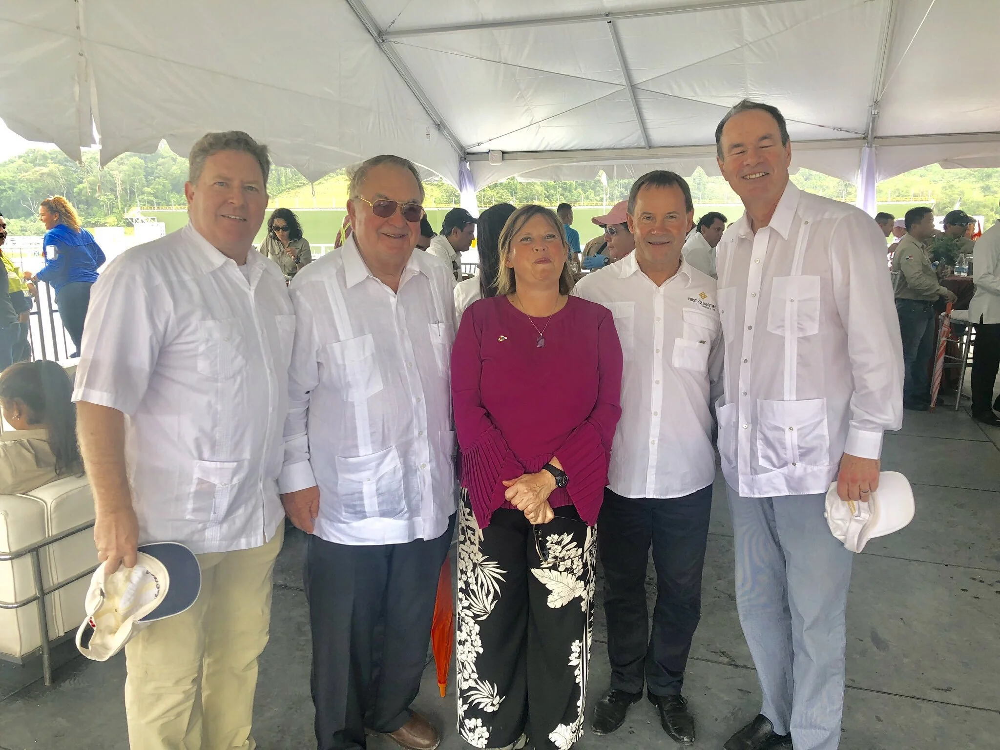 Dz9tbznWsAEd9Ze.jfif