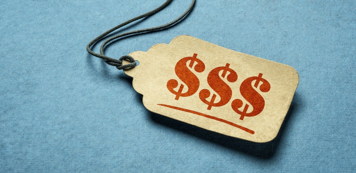 Expert Tips for Setting the Right Asking Price When Selling Your Home