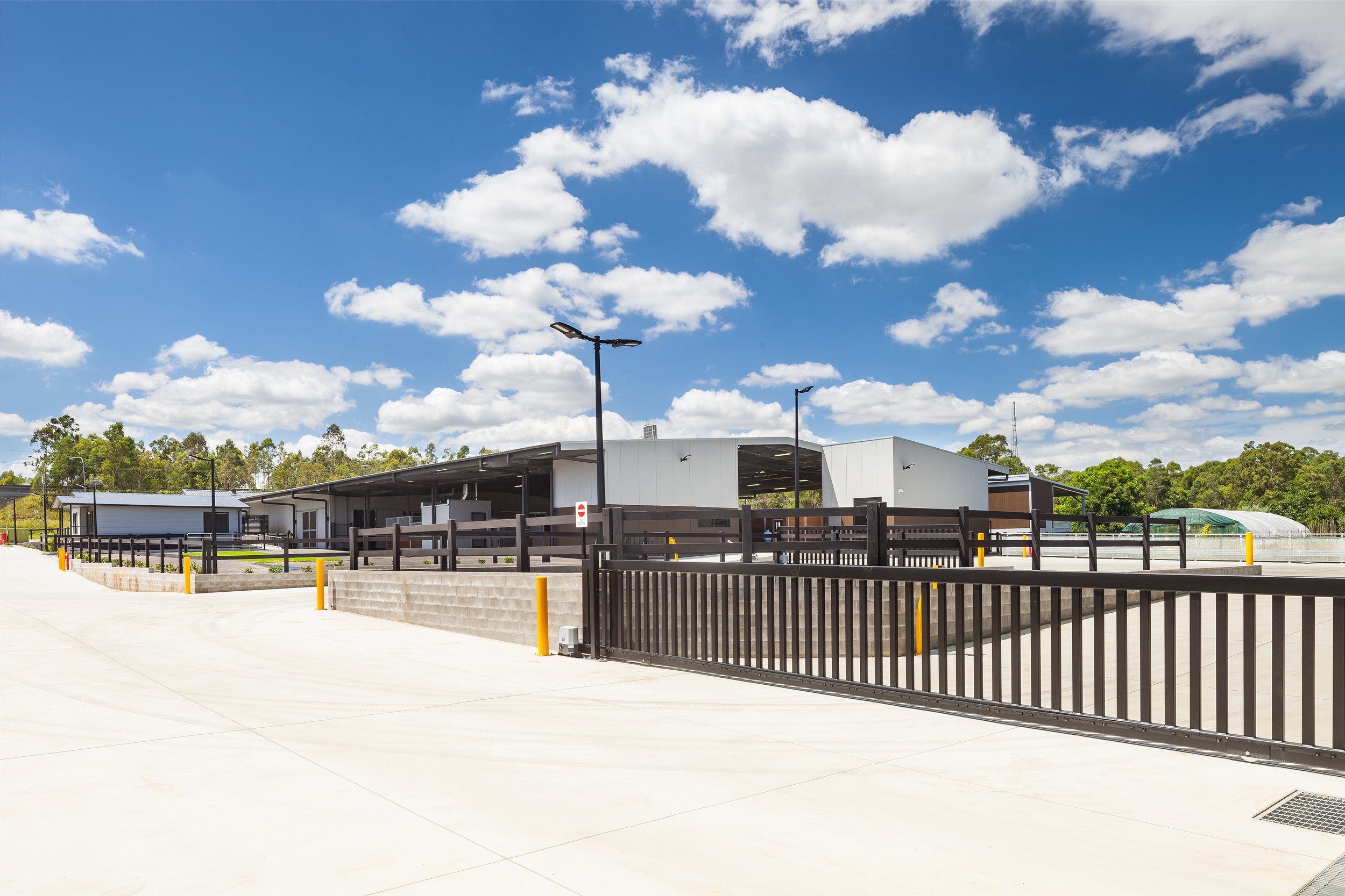 horse stabling hospital
