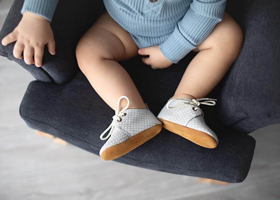 100% genuine cow leather oxford baby shoes in grey and white polka dot leather