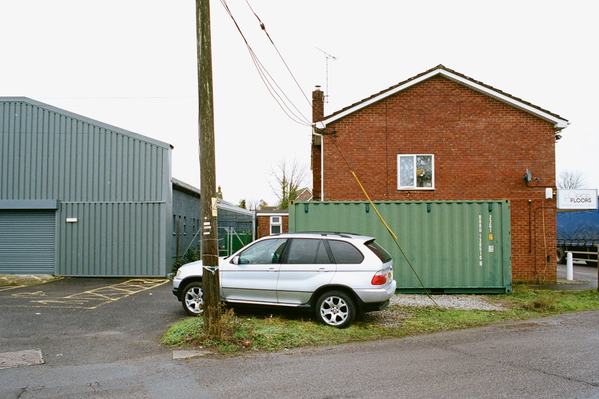 000081490035-2.jpg