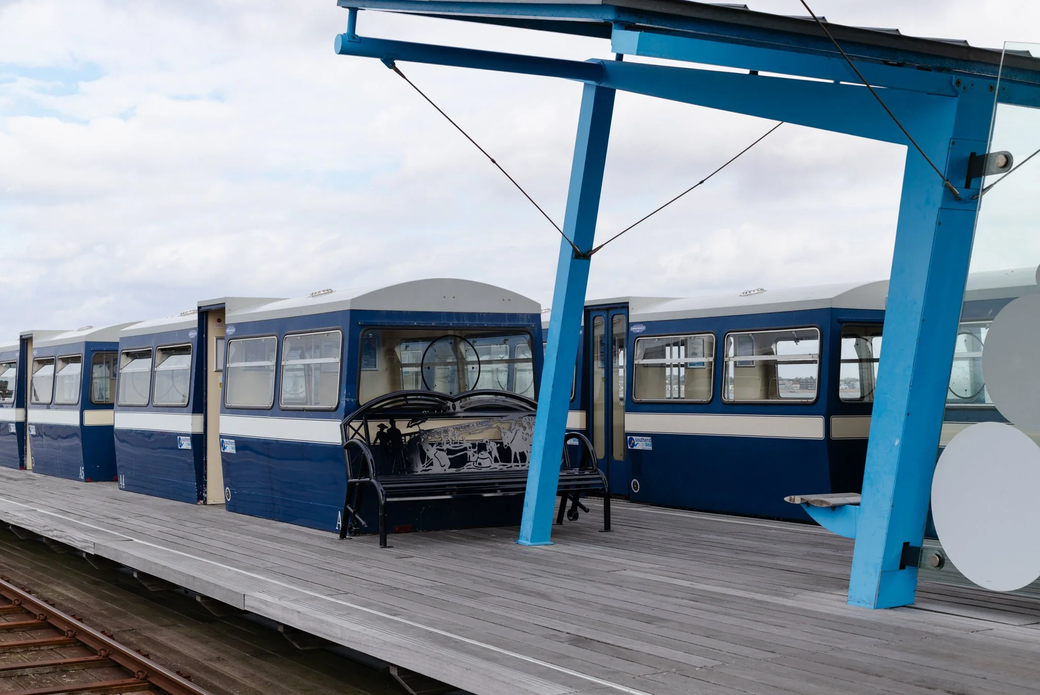 L1000802.jpg