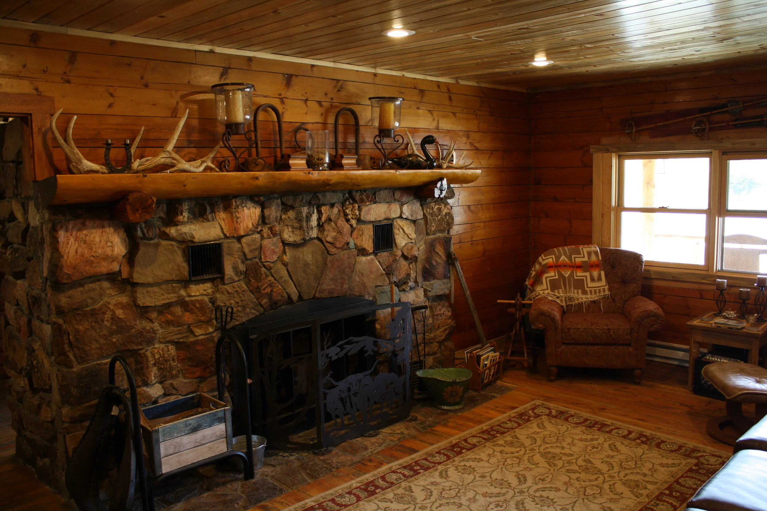 About Our Property — The Wapiti Lodge