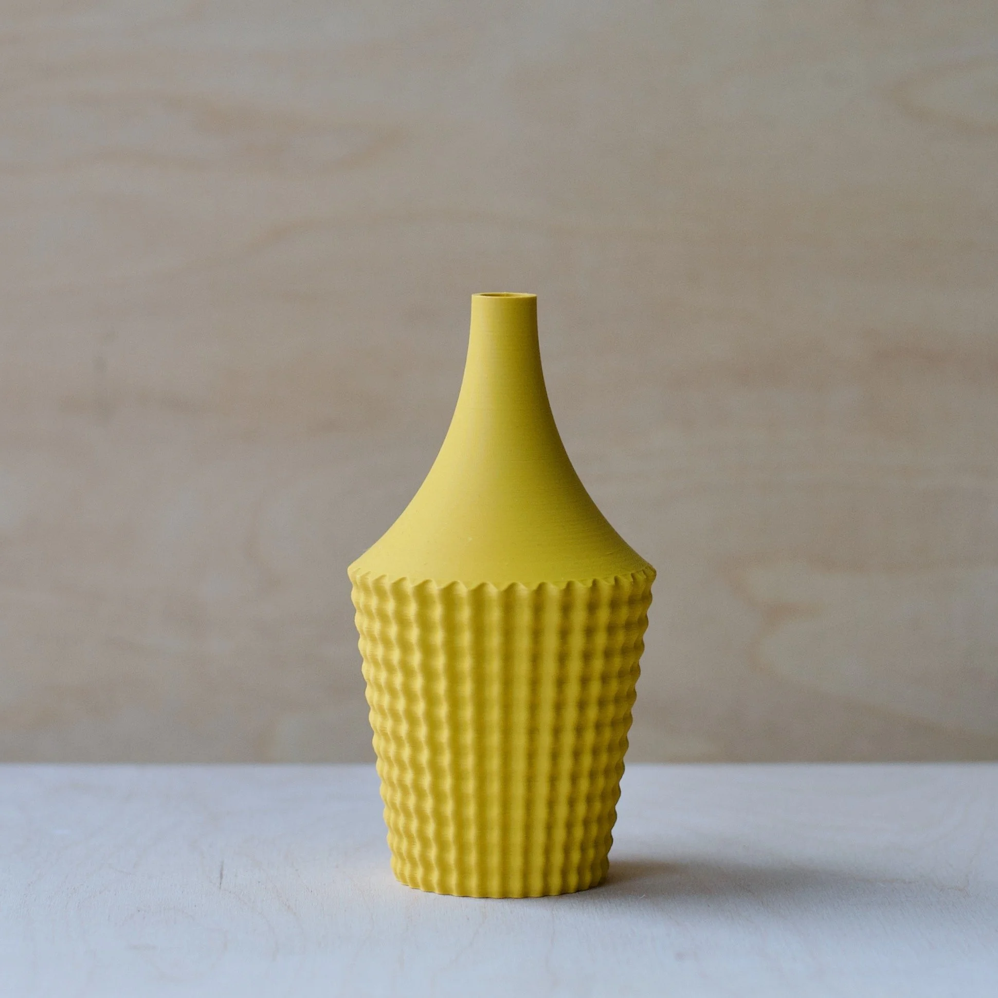 3d printed mini vase - KT 06 Custard (Seconds)