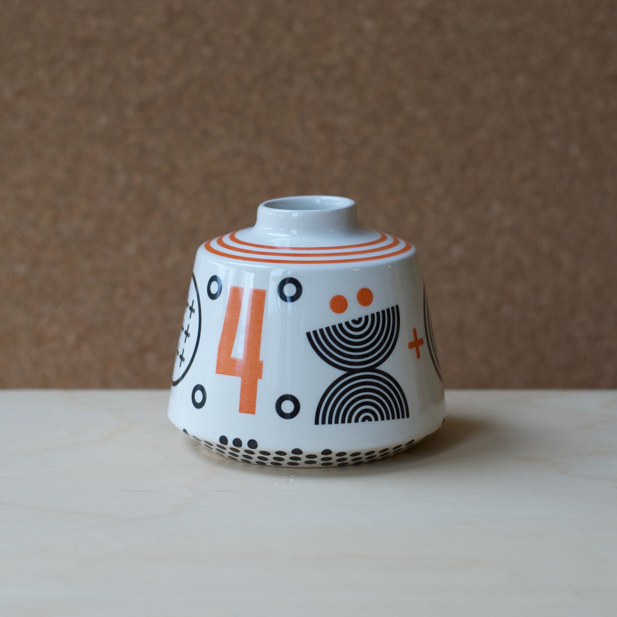 Ceramic vase with print decoration  - DM KT 24